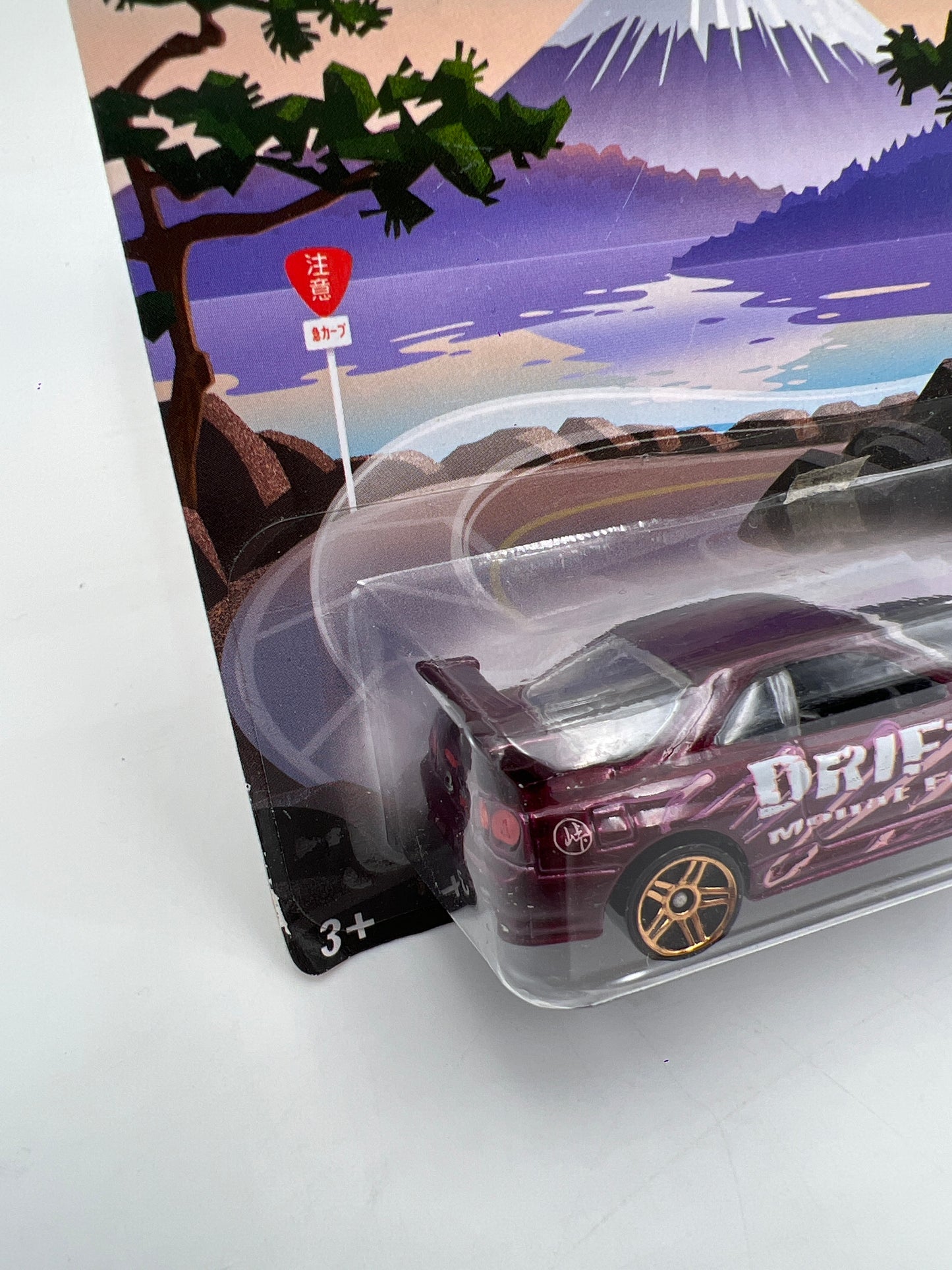 Hot Wheels HW Road Trippin #9 Nissan Skyline GT-R R34 W/Protector