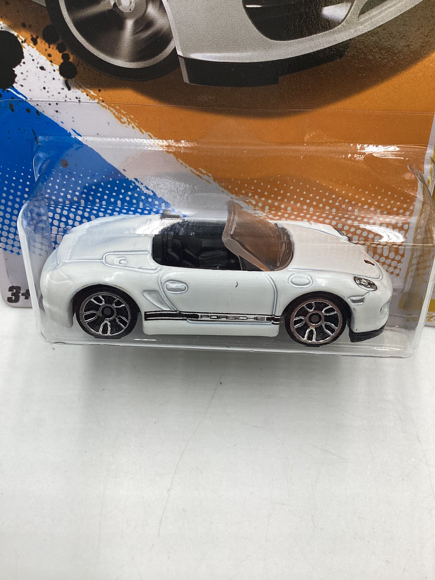 2012 Hot Wheels New Models #26 Porsche Boxster Spyder White 100F