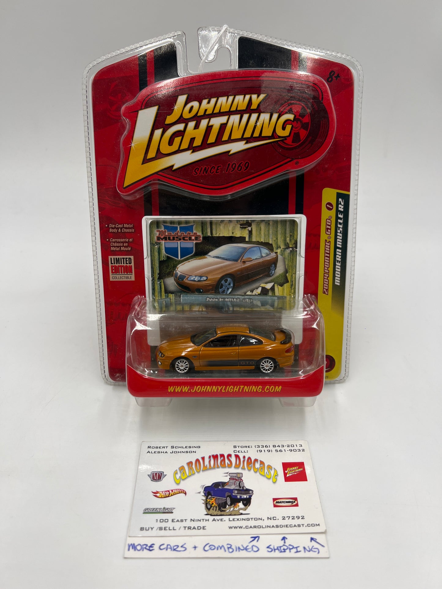 Johnny Lightning Modern Muscle R2 #1 2004 Pontiac GTO Orange 227C