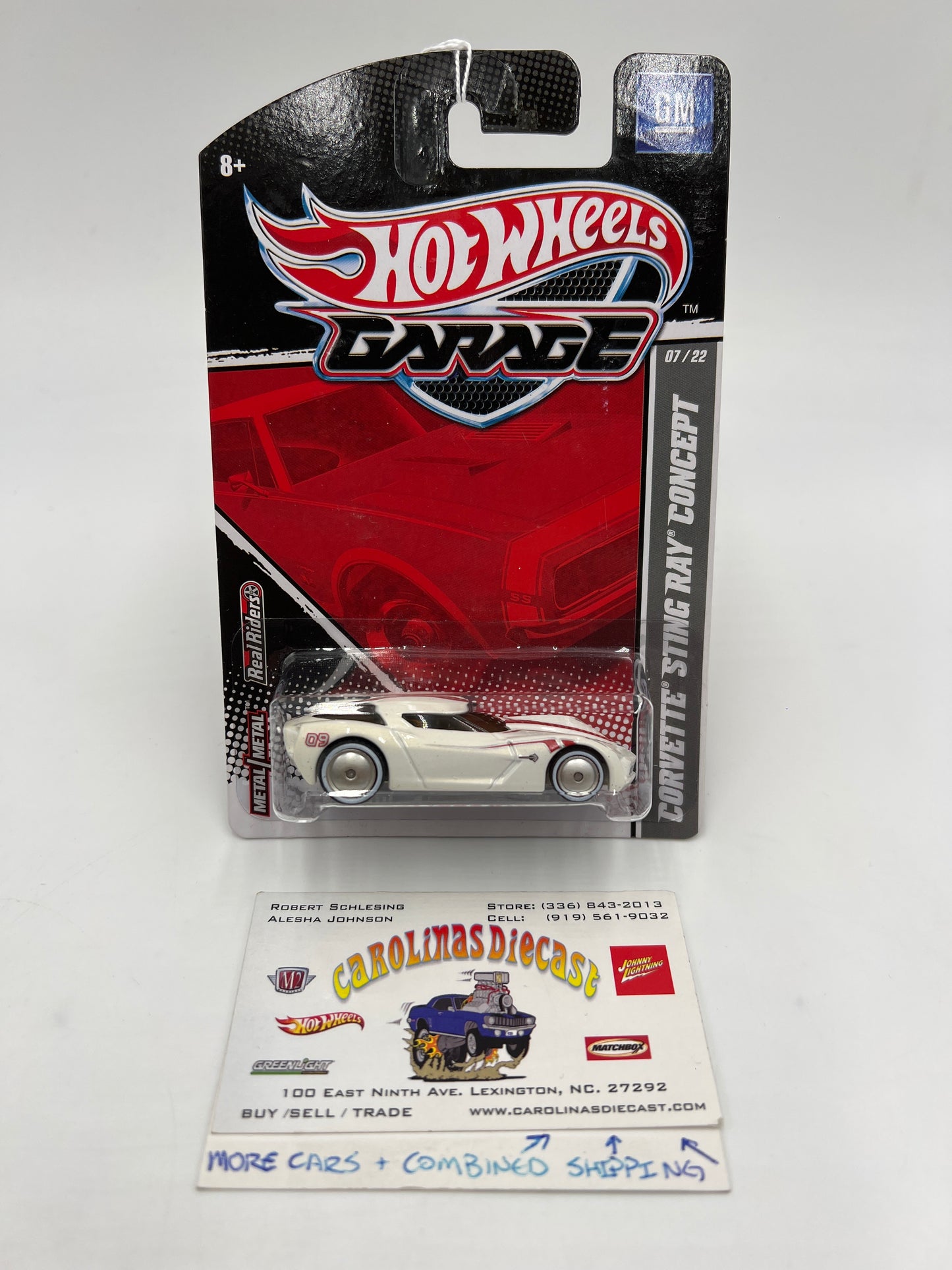 Hot Wheels Premium Garage Series #7 Corvette Sting Ray Concept White