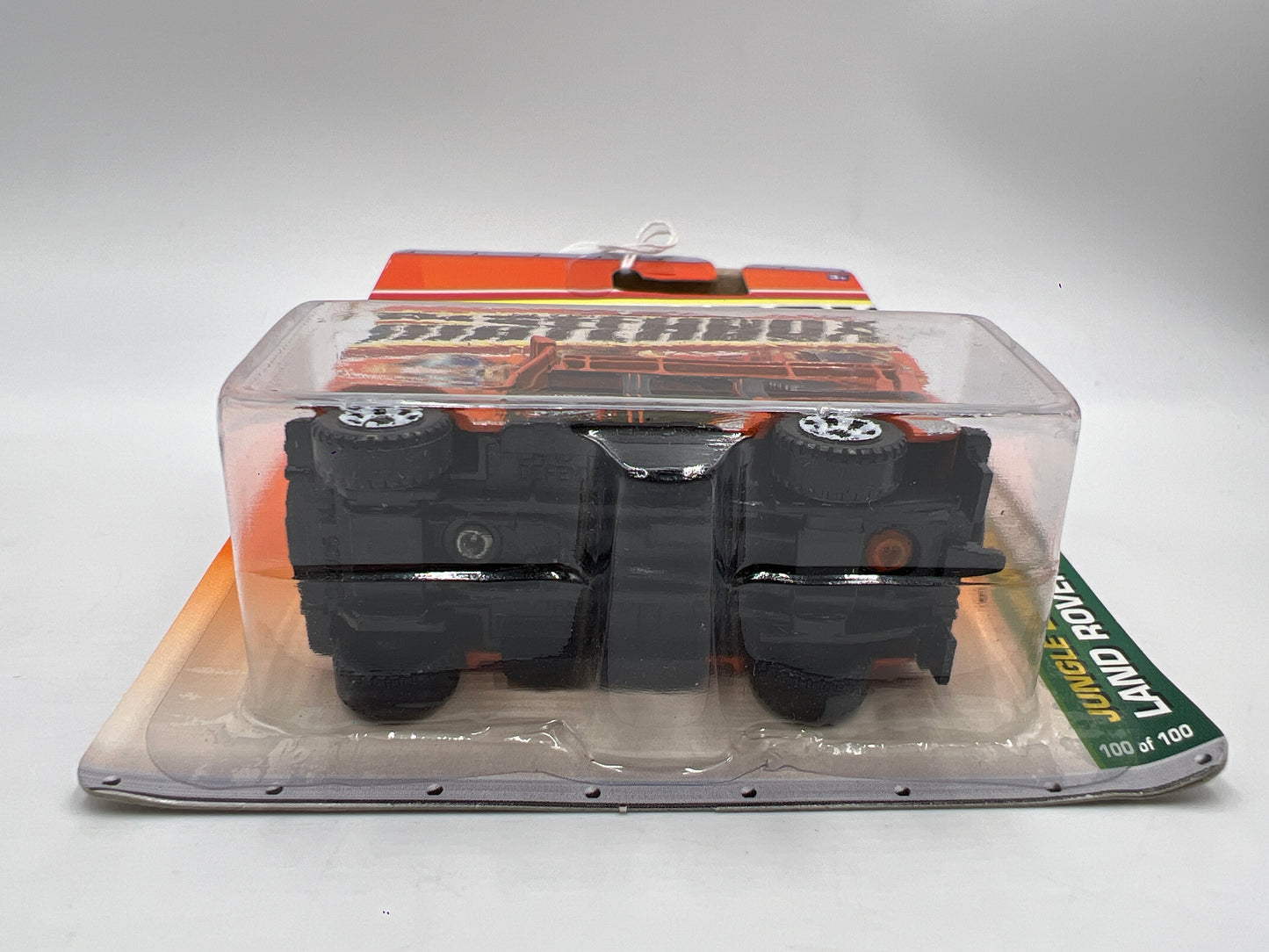 Matchbox Jungle Explorers #100 Land Rover Defender 110 Orange Card Has Crease 216O