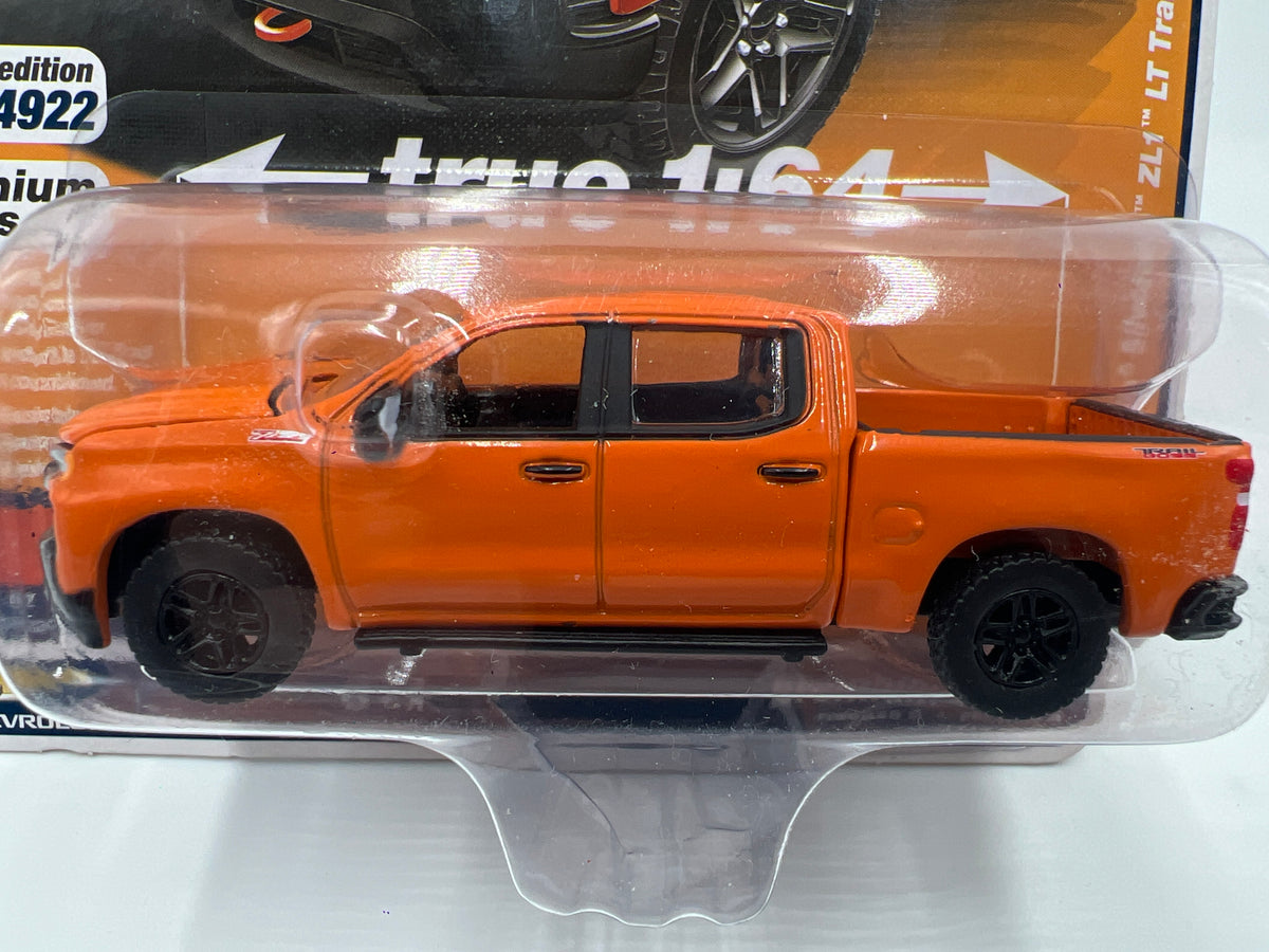 Auto World Muscle Trucks Release 5 Version A 2020 Chevy Silverado ZL1 LT Trail Boss Orange 183C