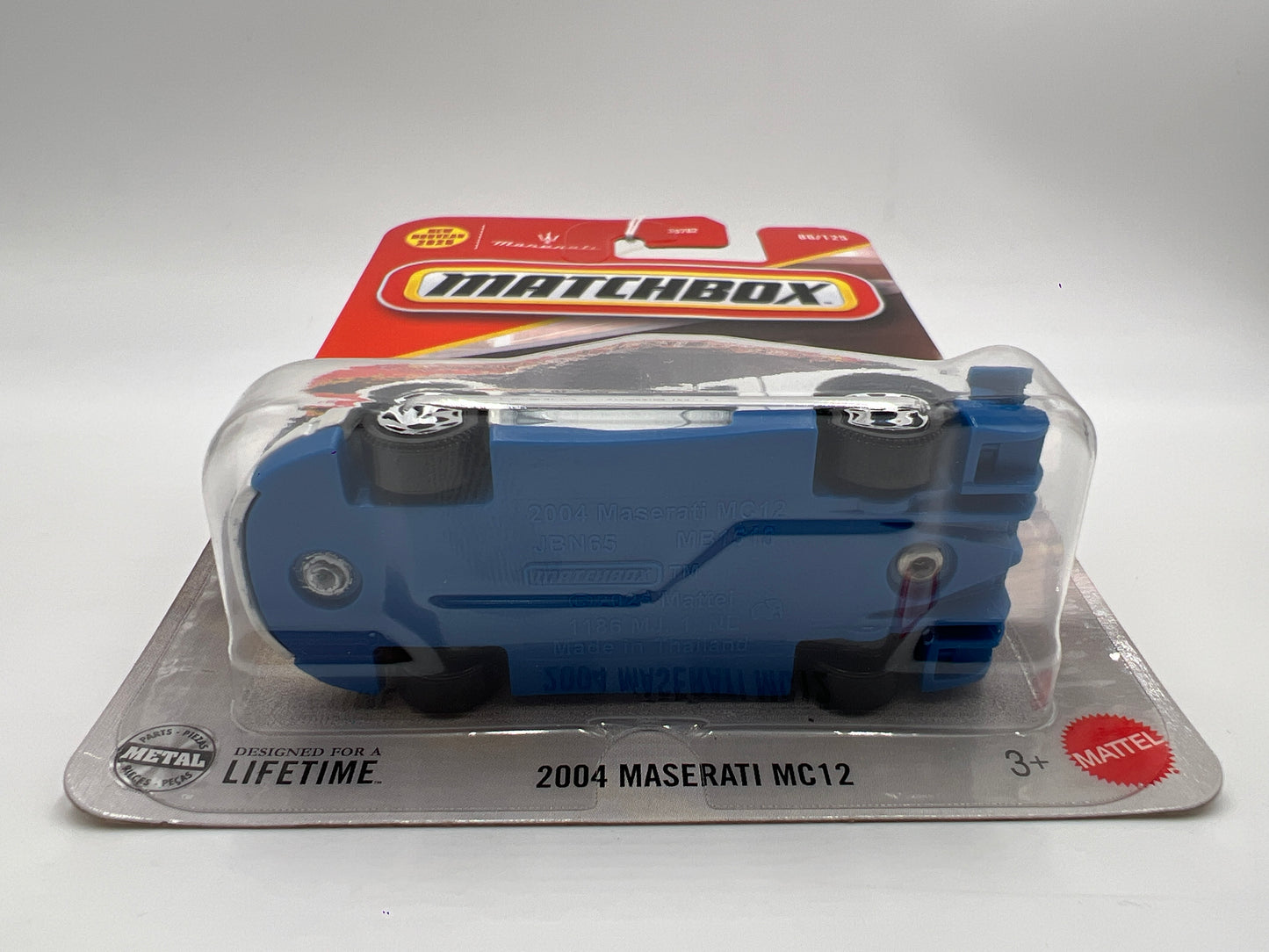2025 Matchbox #86 2004 Maserati MC12 White 216C