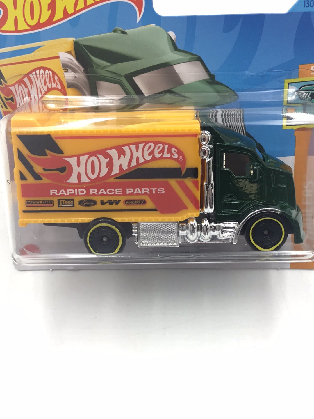 2023 hot wheels Short Card #130 Hiway hauler EE7