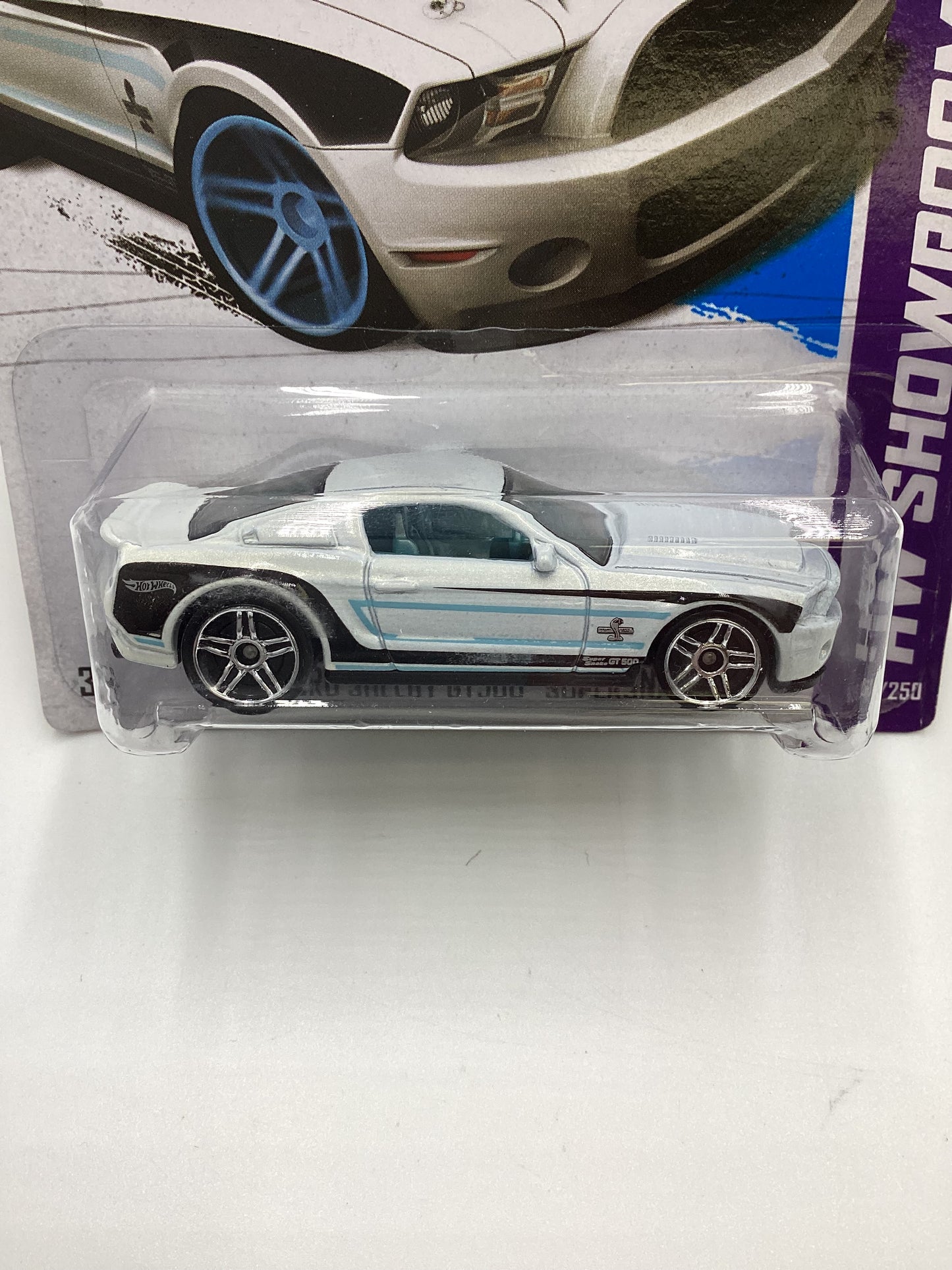 2013 Hot Wheels #155 10 Ford Shelby GT500 Supersnake White Chrome Wheels 23B