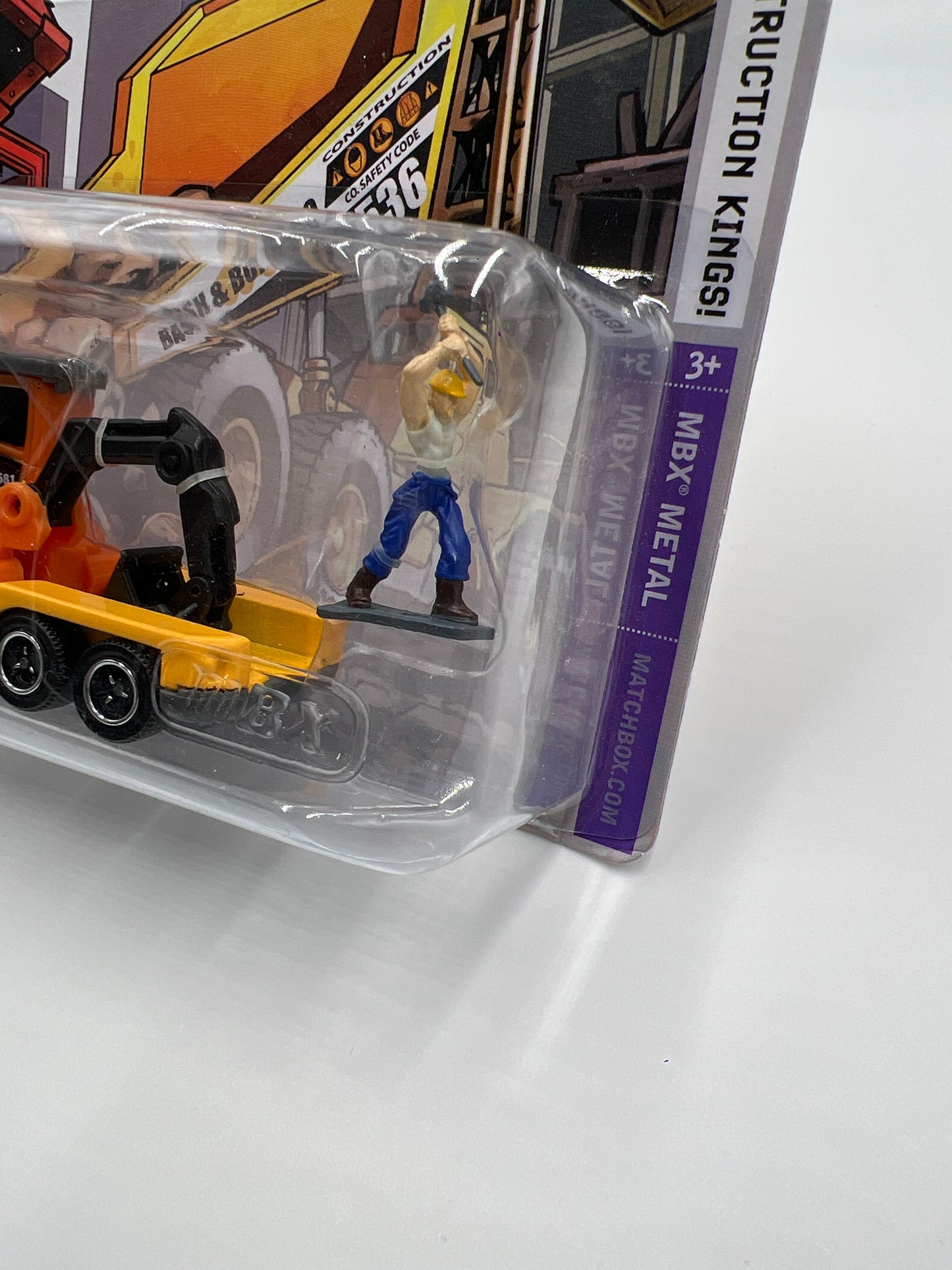 Matchbox Hitch N Haul MBX Metal Construction Kings Excavator & Trailer