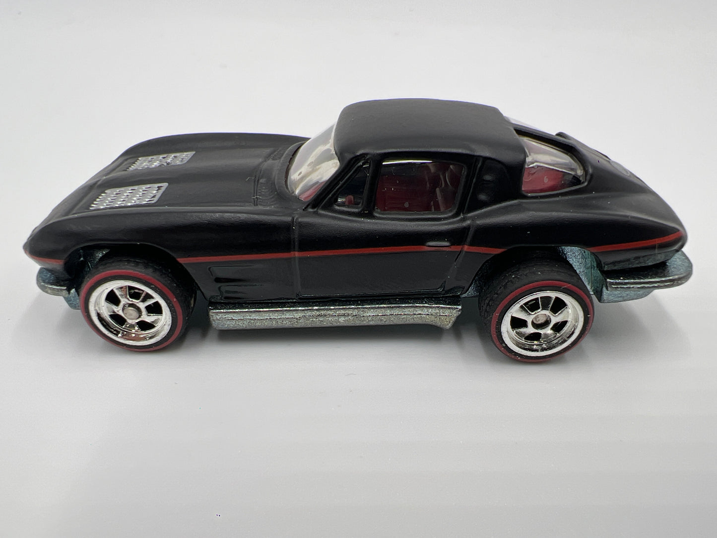 Hot Wheels 1/64 Larrys Garage Premium Corvette Stingray Matte Black Loose