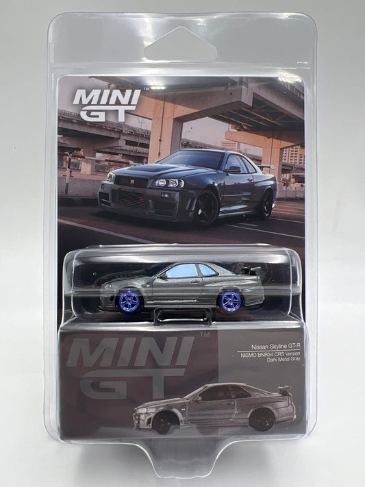 Mini GT #1160 CHASE Nissan Skyline GT-R Nismo BNR34 CRS Version Gray
