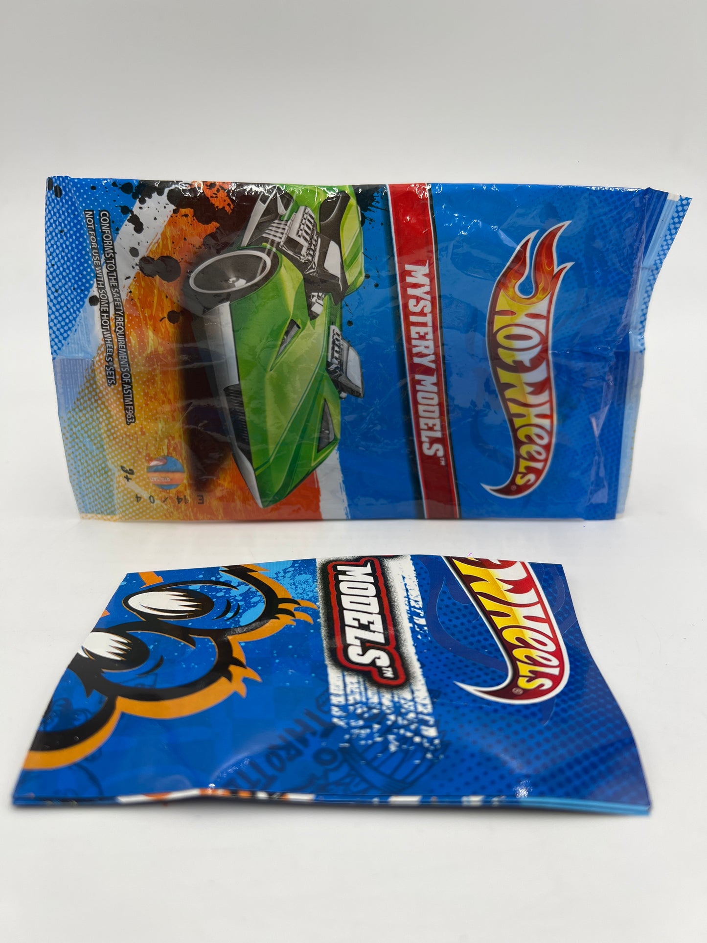 2012 Hot Wheels Mystery Models #4 69 Pontiac Firebird Orange W/Poster