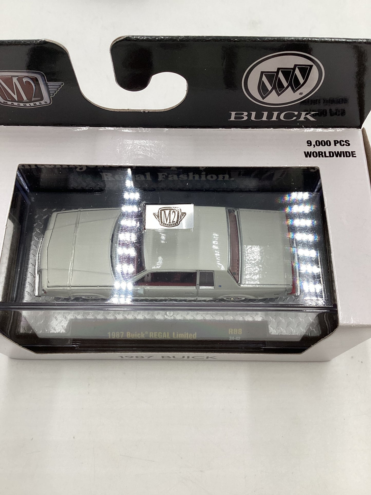 M2 Auto thenics 1987 Buick Regal Limited R88