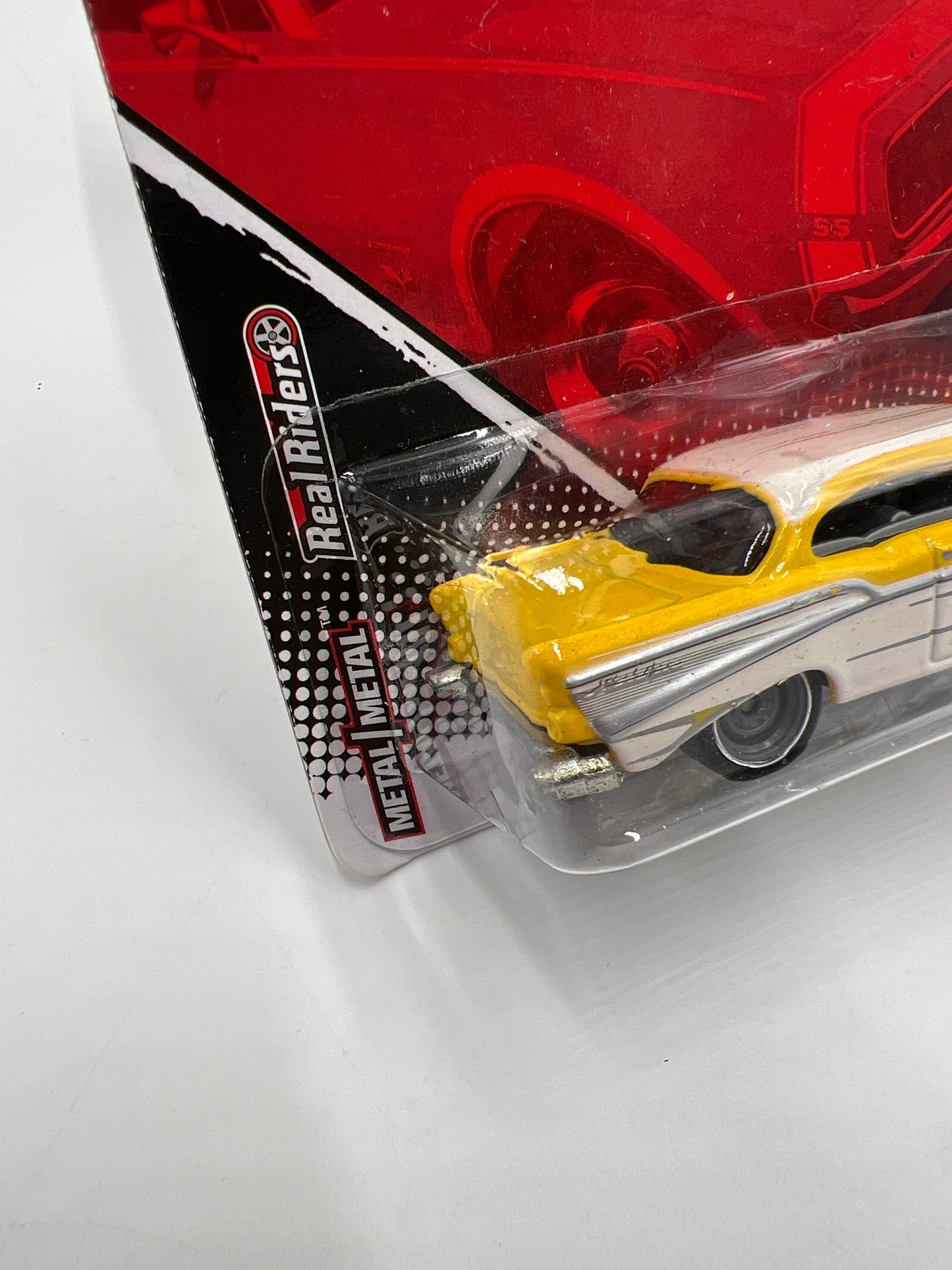 Hot Wheels Premium Garage Series #6 57 Chevy Bel Air Yellow/White