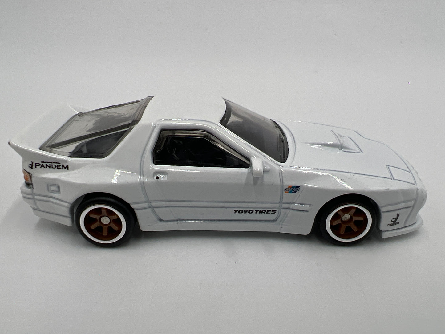 Hot Wheels 1/64 Premium Target 2 Pack Exclusive Mazda RX7 FC Pandem White Loose