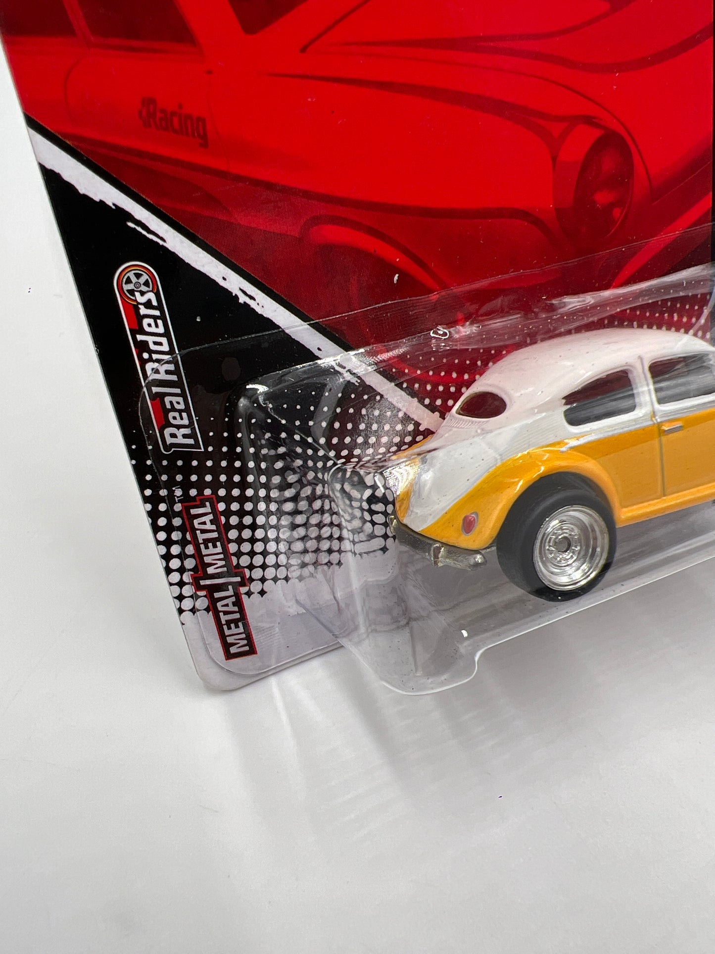 Hot Wheels Premium Garage Series #1 Volkswagen Beetle Yellow/White