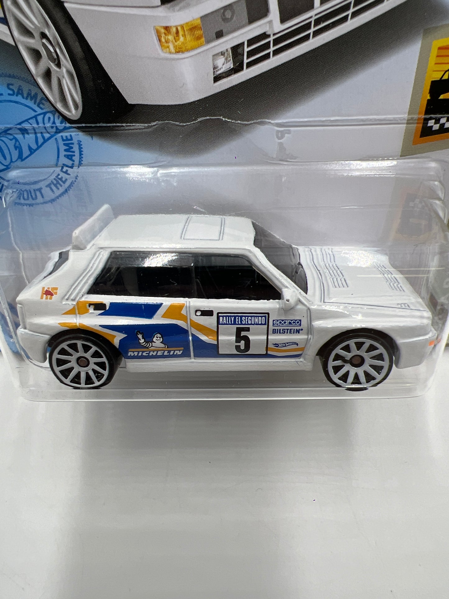 2021 Hot Wheels HW Baja Blazers #51 Lancia Delta Integrale White 95G