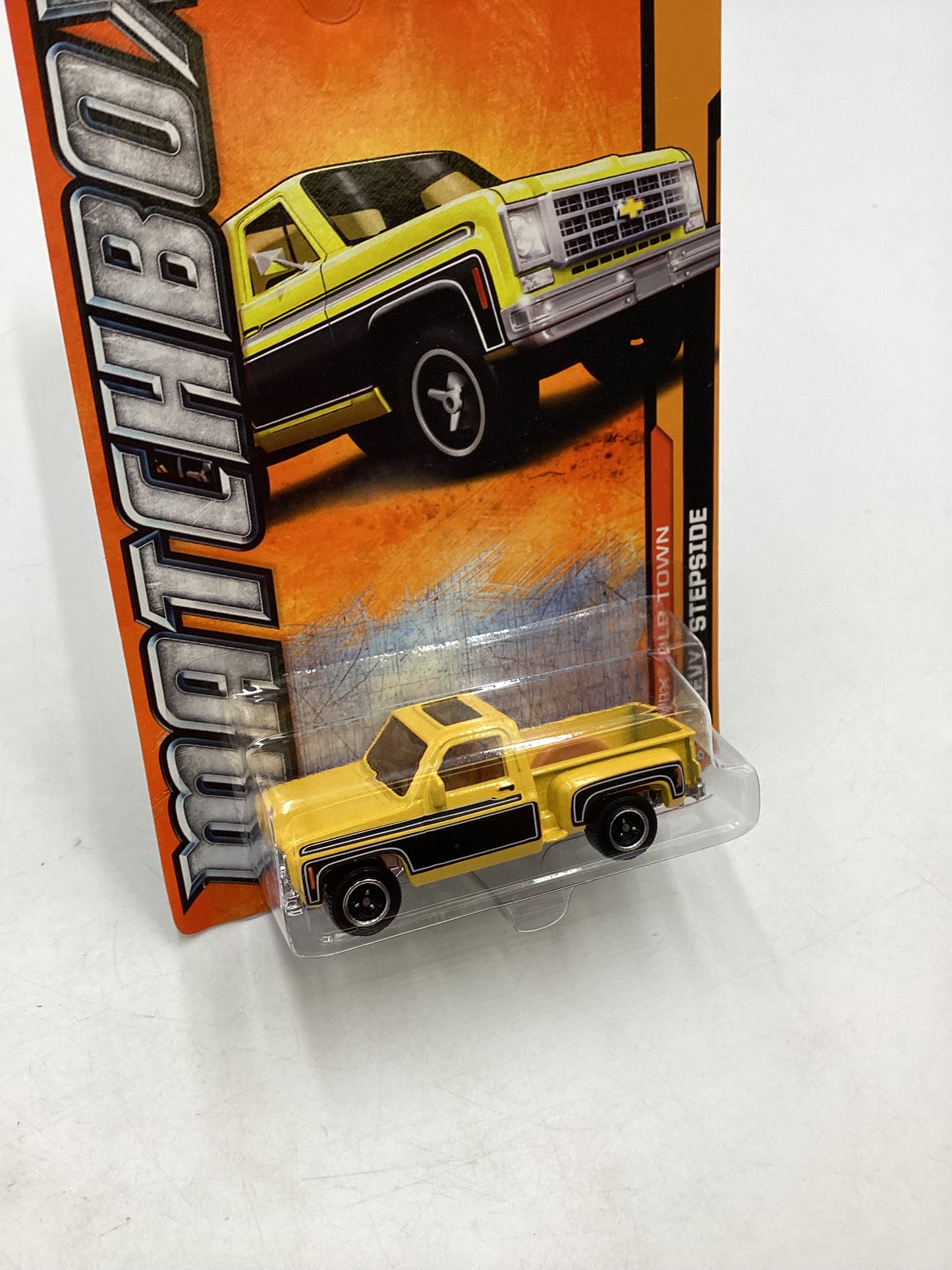 Matchbox MBX Old Town #6 Chevy Stepside Yellow