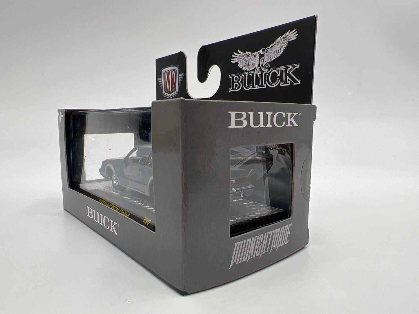 2025 M2 Machines 1987 Buick Regal Limited Gray R90