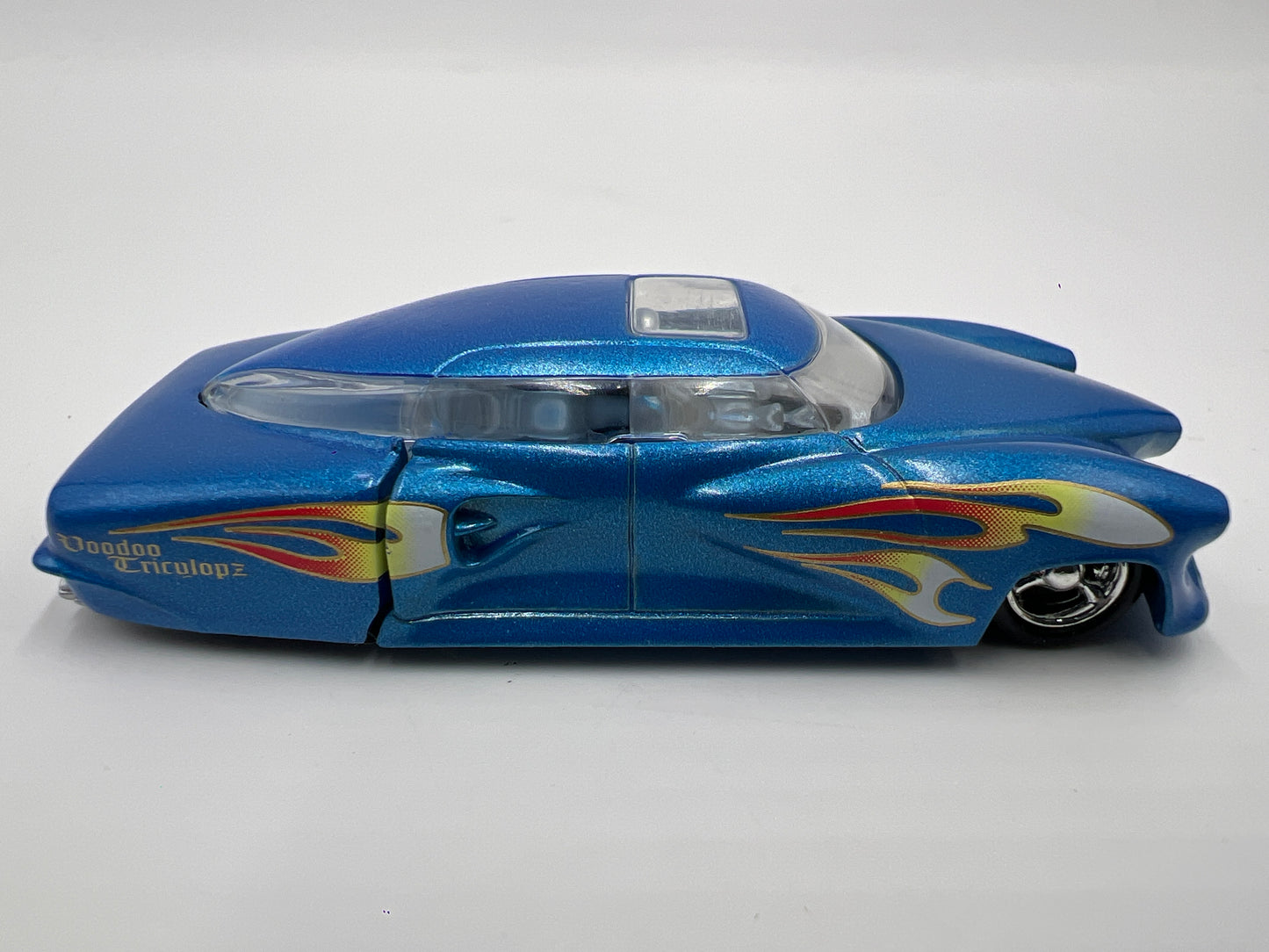 Hot Wheels Collectibles 1/64 VooDoo Triclopz Blue Loose
