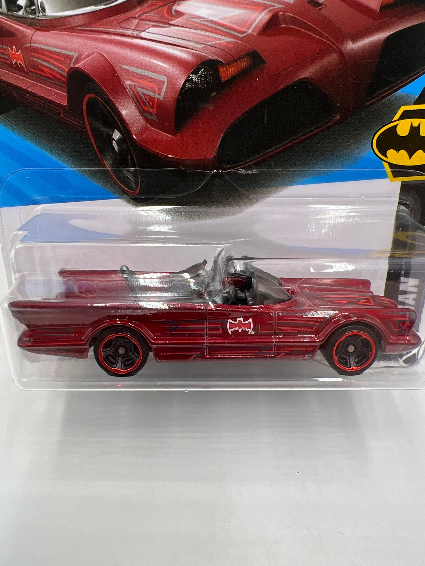 2025 Hot Wheels P Case Batman #103 TV Series Batmobile Red 117C