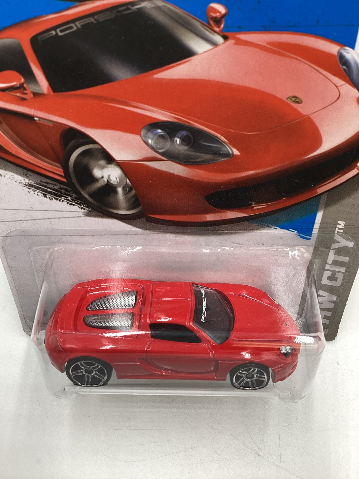 2013 Hot Wheels #4 Porsche Carrera GT Red 99A