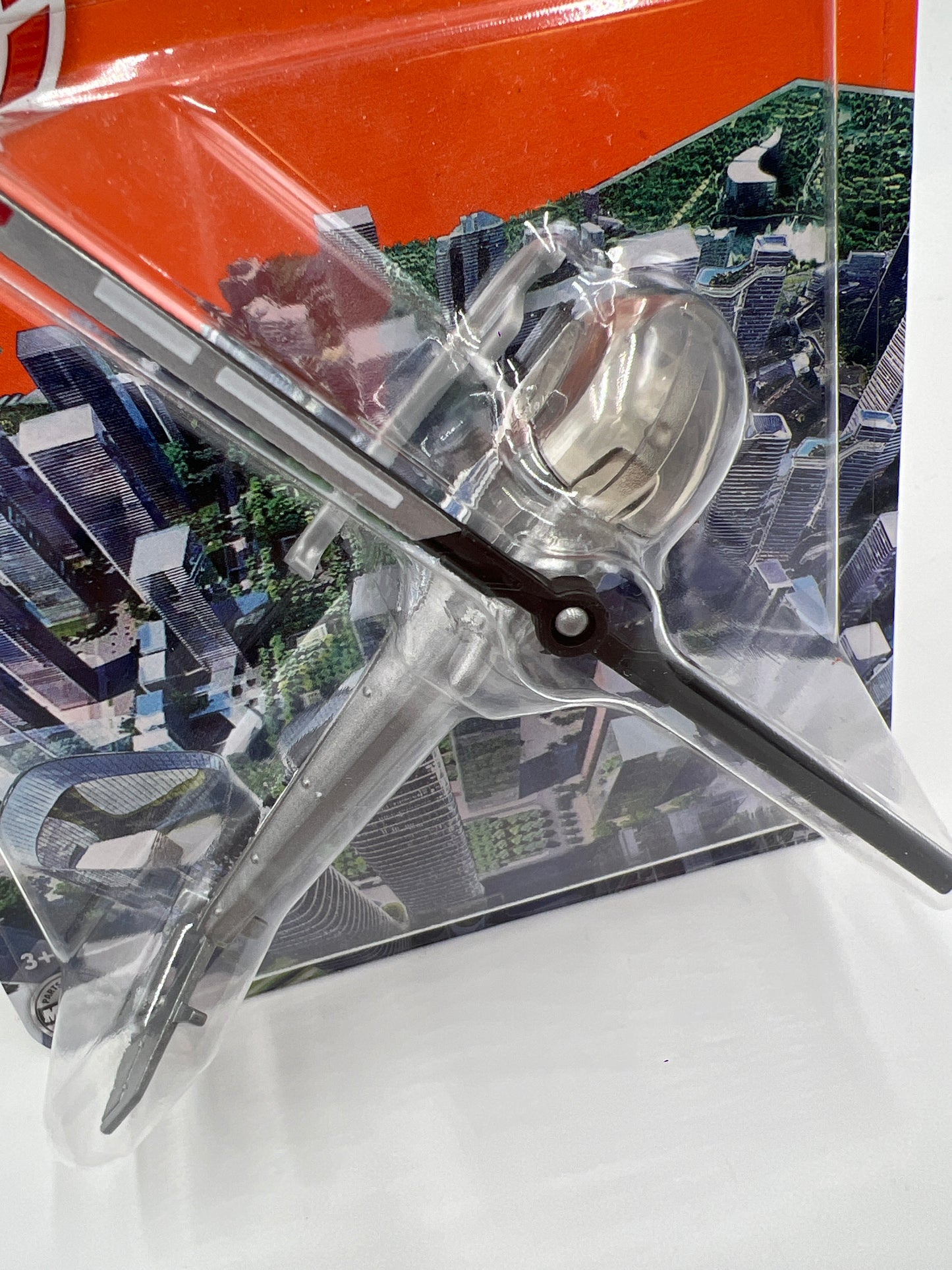 Matchbox Sky Busters #8 MBX Bubble Copter Silver