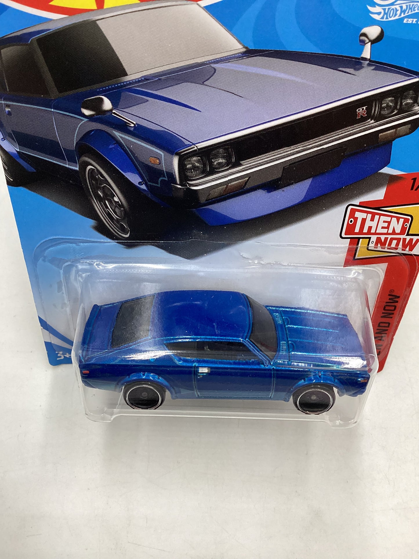 2018 Hot Wheels  #118 Blue Nissan Skyline 2000 GT-R  82F