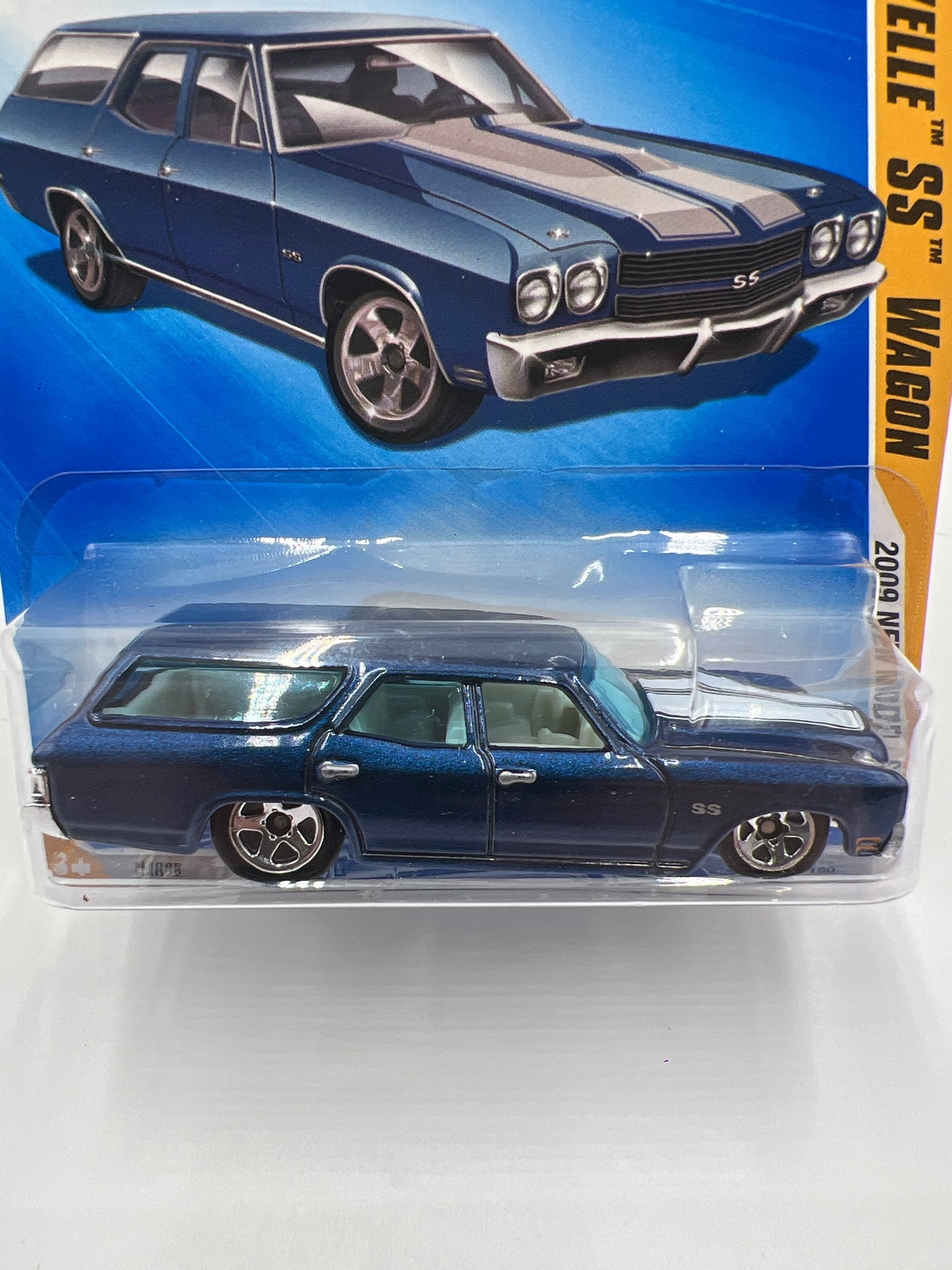 2009 Hot Wheels New Models #19 70 Chevelle SS Wagon Blue 10i