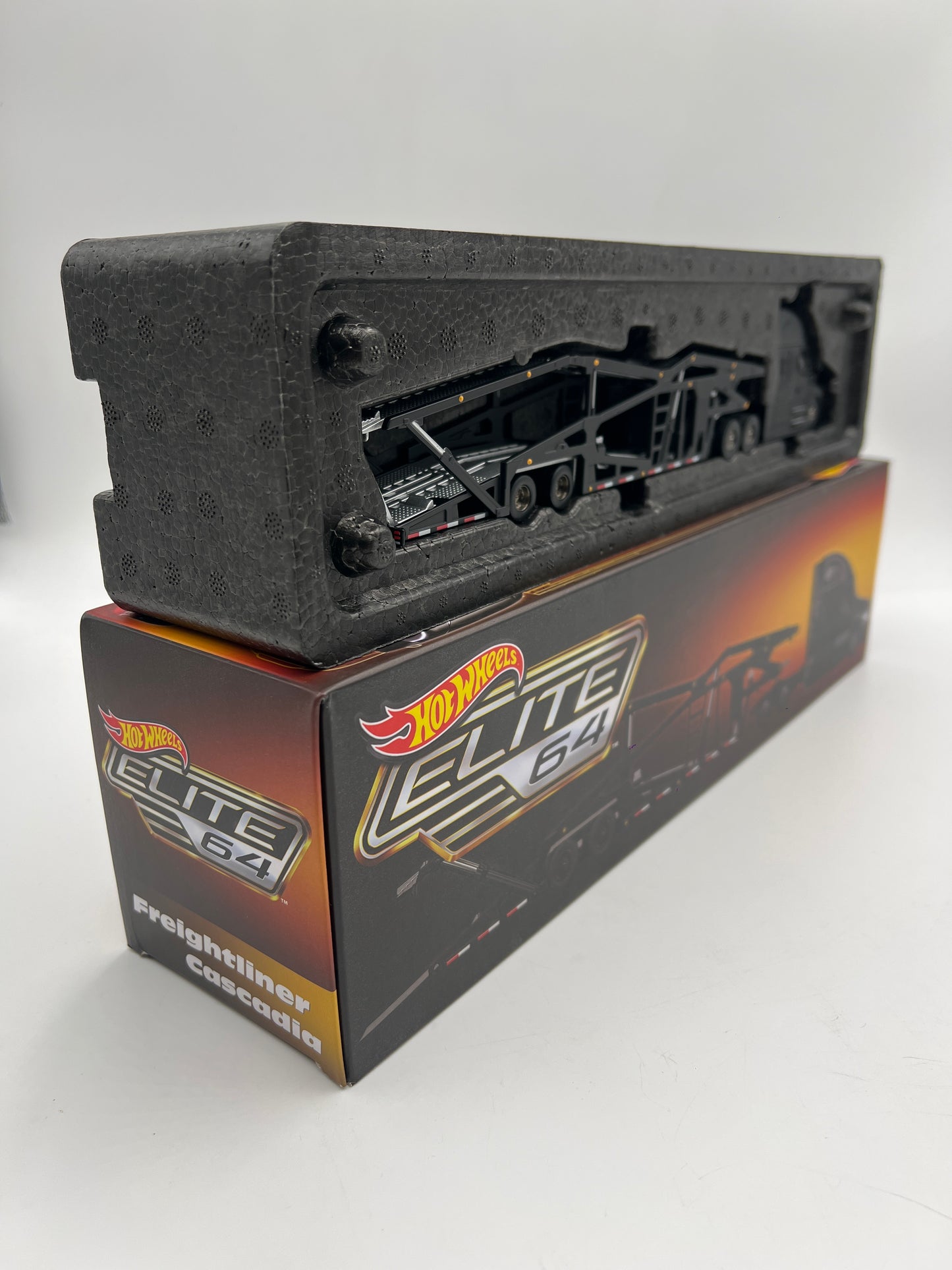 Hot Wheels RLC Elite 64 Freightliner Cascadia Car Hauler Black