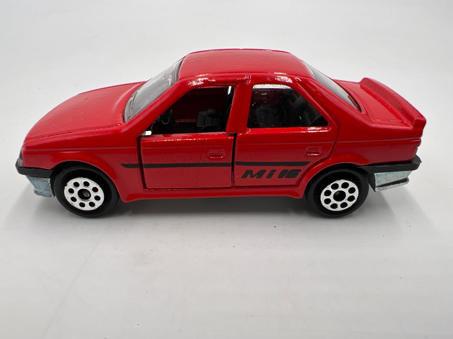 Majorette No. 218 Peugeot 405 Mi 16 Red Loose