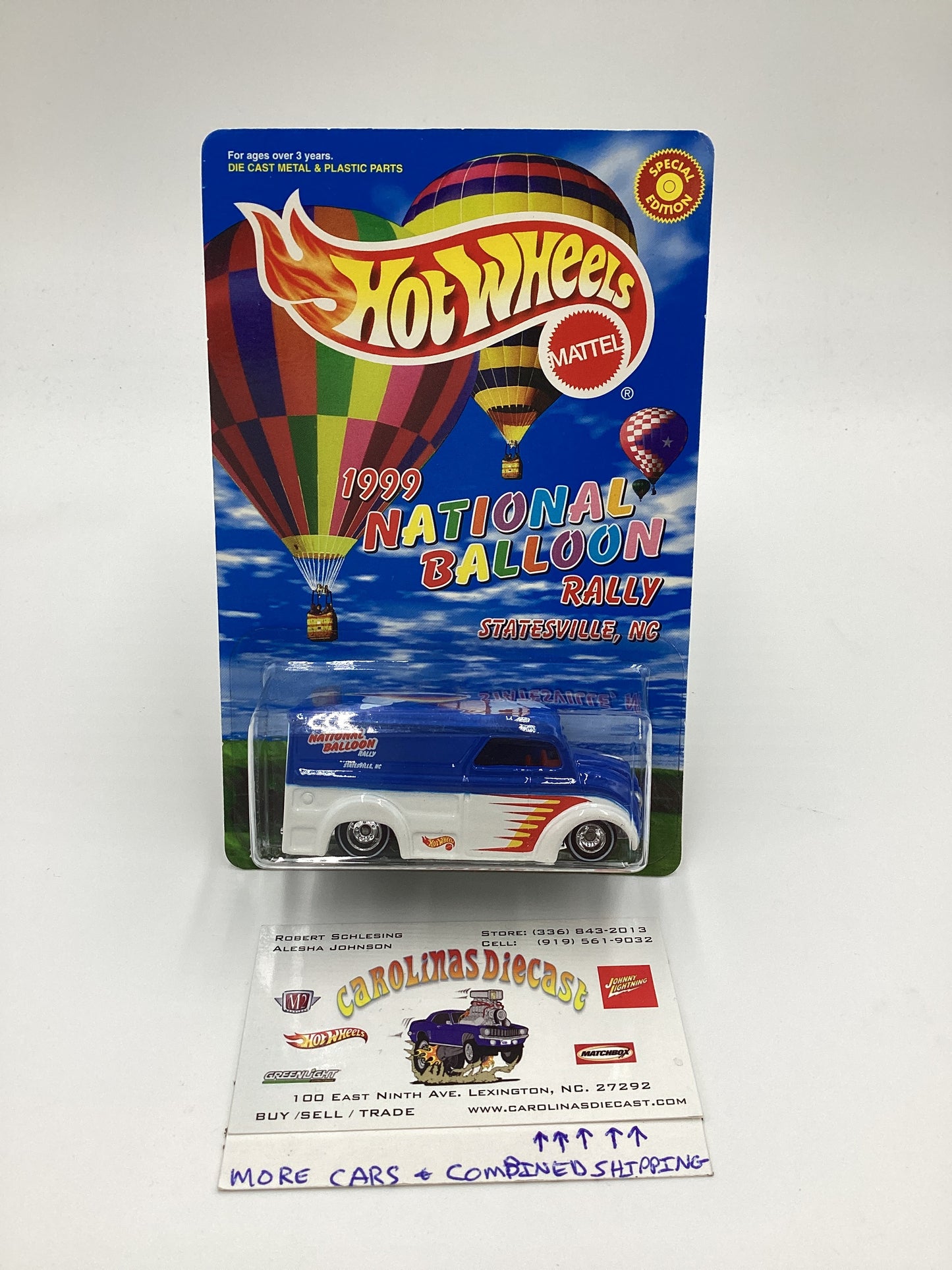 1999 Hot Wheels National Ballon Rally NC Dairy Delivery White/Blue W/Protector SR