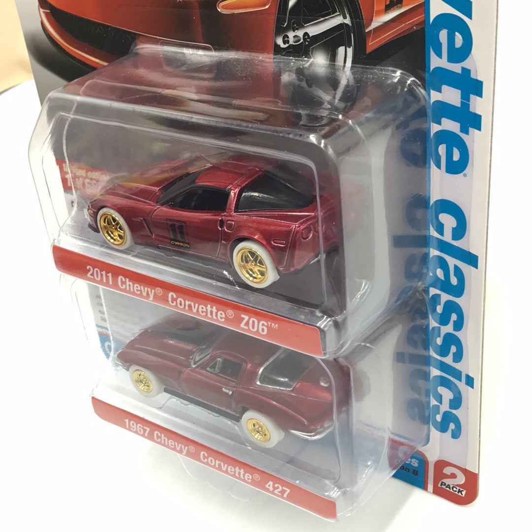 Auto world target exclusive Corvette Classics 2011 Chevy Corvette 1967 corvette 427 ultra red chase