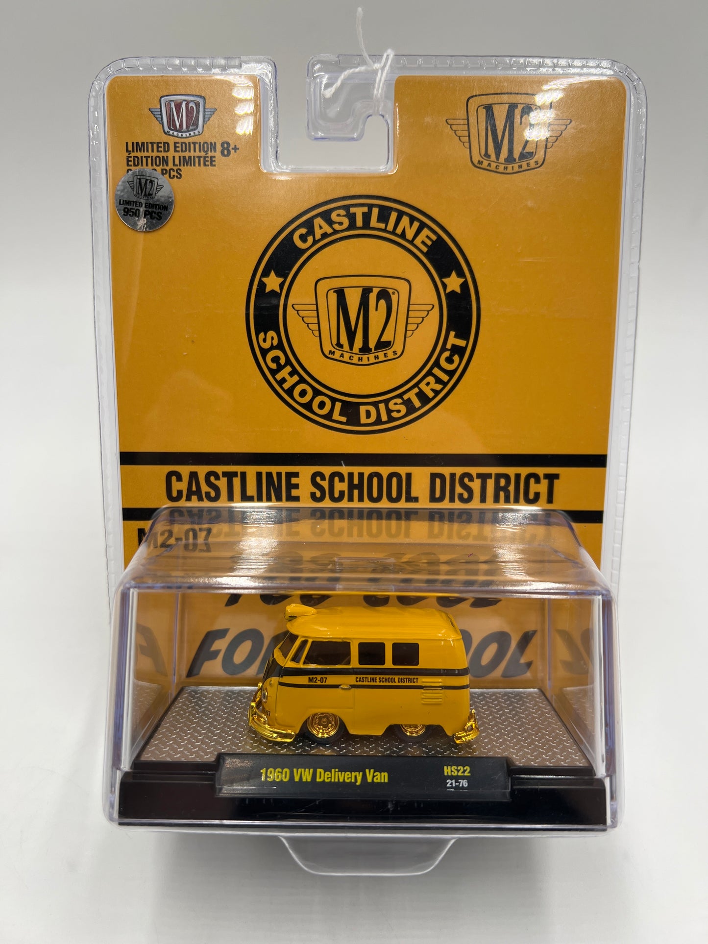 M2 Machines CHASE Castline School District 1960 VW Delivery Van Yellow Bus HS22