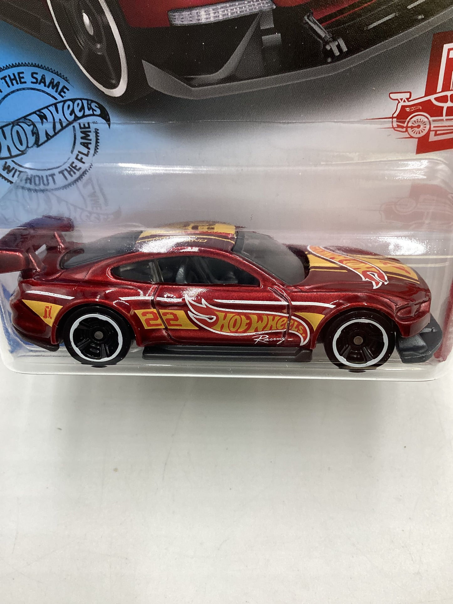 2020 Hot Wheels Red Edition #222 Custom 18 Ford Mustang GT Target red edition 150A