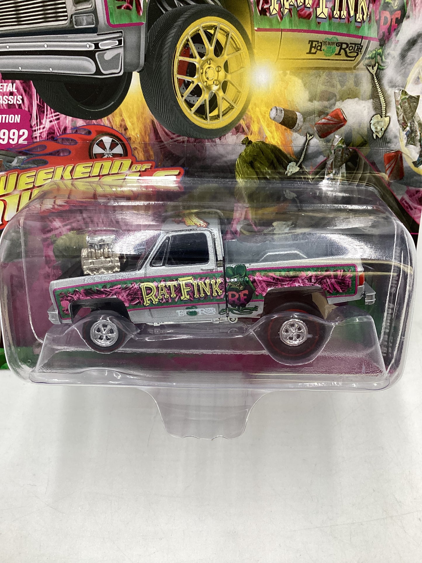 Johnny lightning x HOC Weekend of wheels Exclusive Zingers Rat Fink Chevy C-10 223D