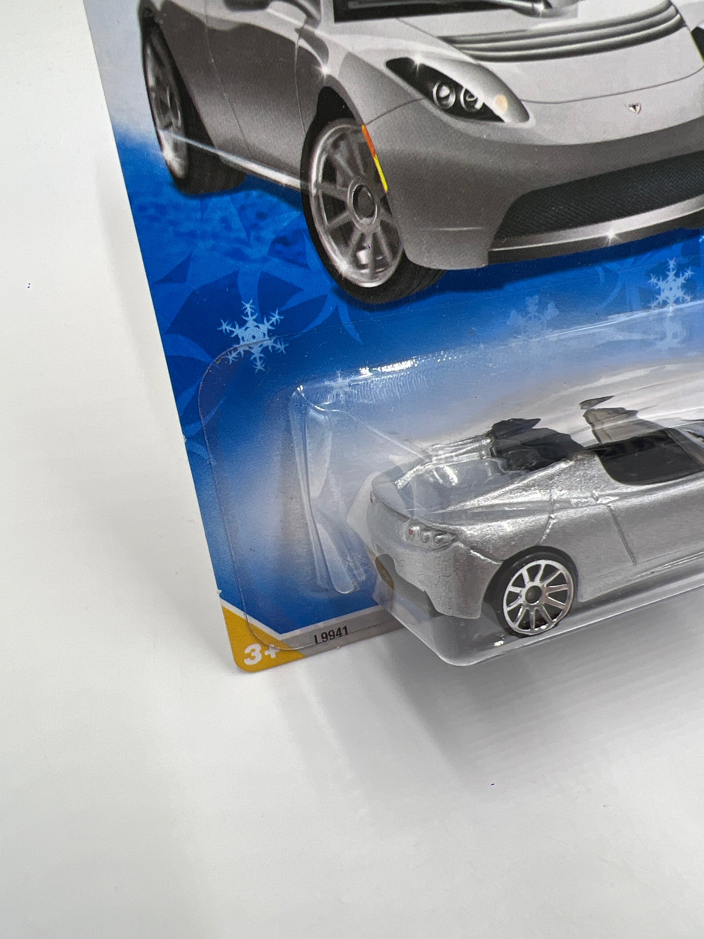2008 Hot Wheels Target Exclusive Snowflake Card #26 2008 Tesla Roadster W/Protector