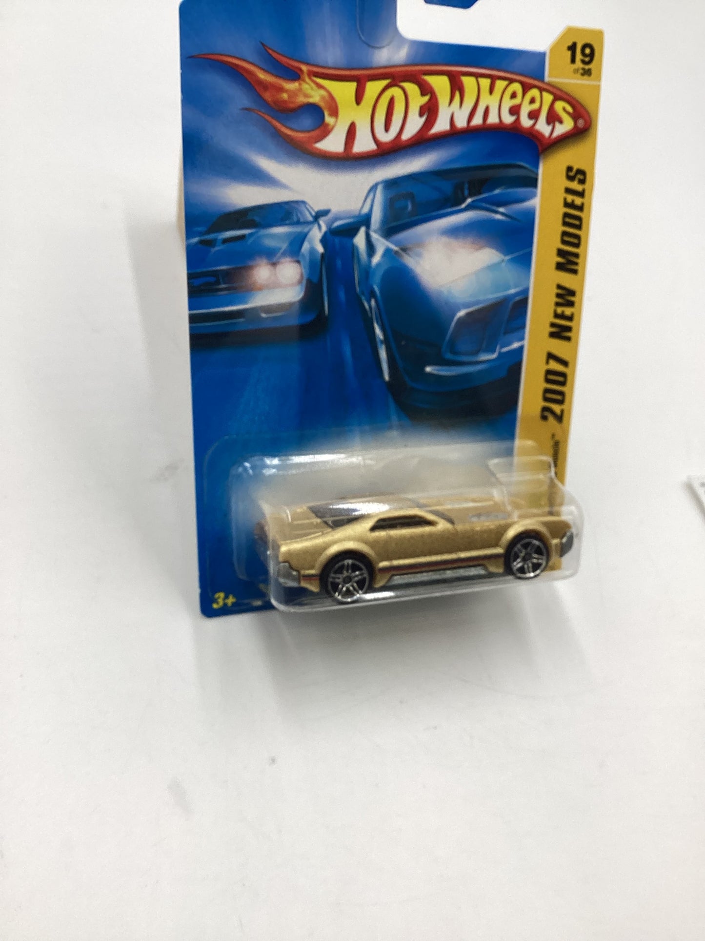 2007 Hot Wheels New Models #19 CCM Country Club Muscle Gold 48i
