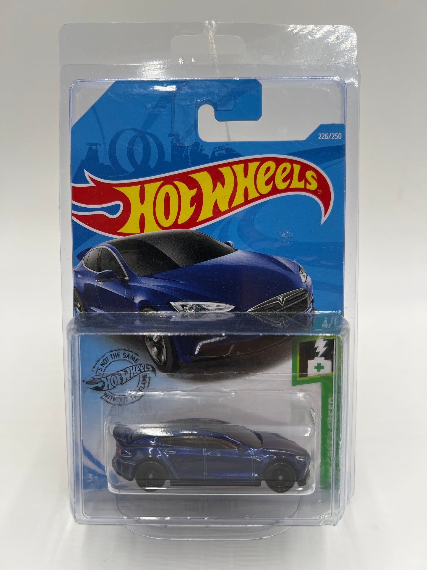 2019 Hot Wheels Super Treasure Hunt #226 Tesla Model S Blue W/Protector International Card