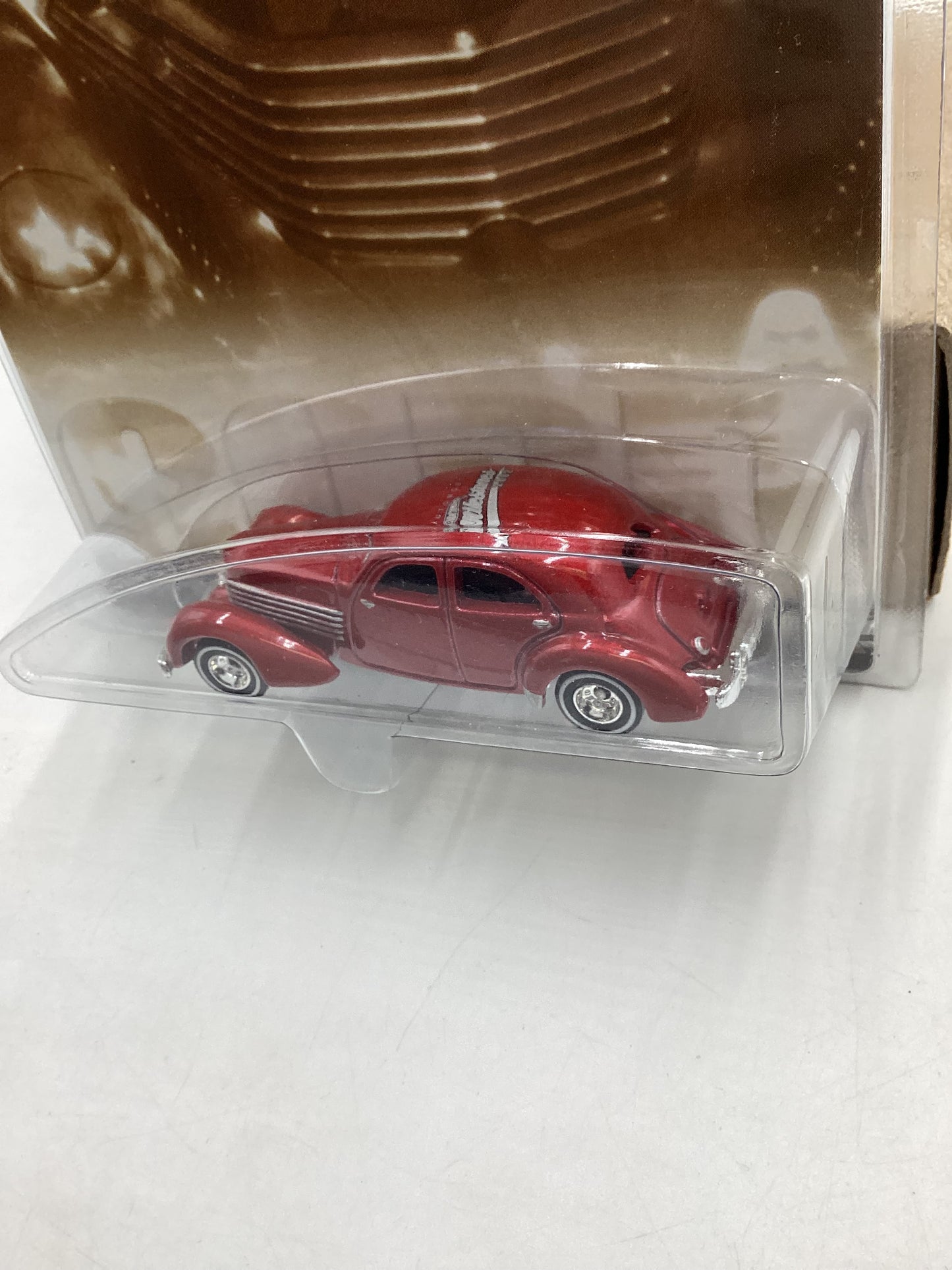 Hot Wheels Auto Milestones 1937 810 Cord Red