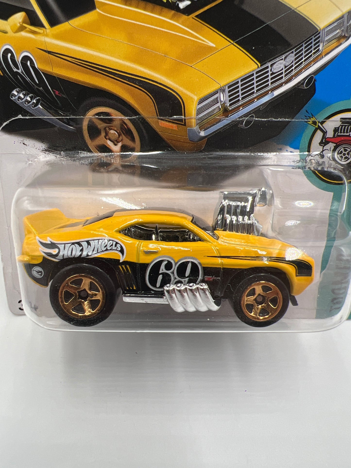 2017 Hot Wheels Treasure Hunt 69 Camaro Z28 Yellow Tooned 282C