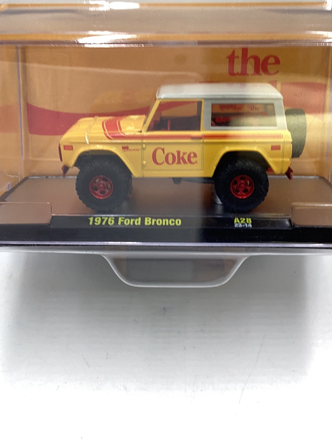 M2 MACHINES 1976 Ford Bronco Chase A28 1/750