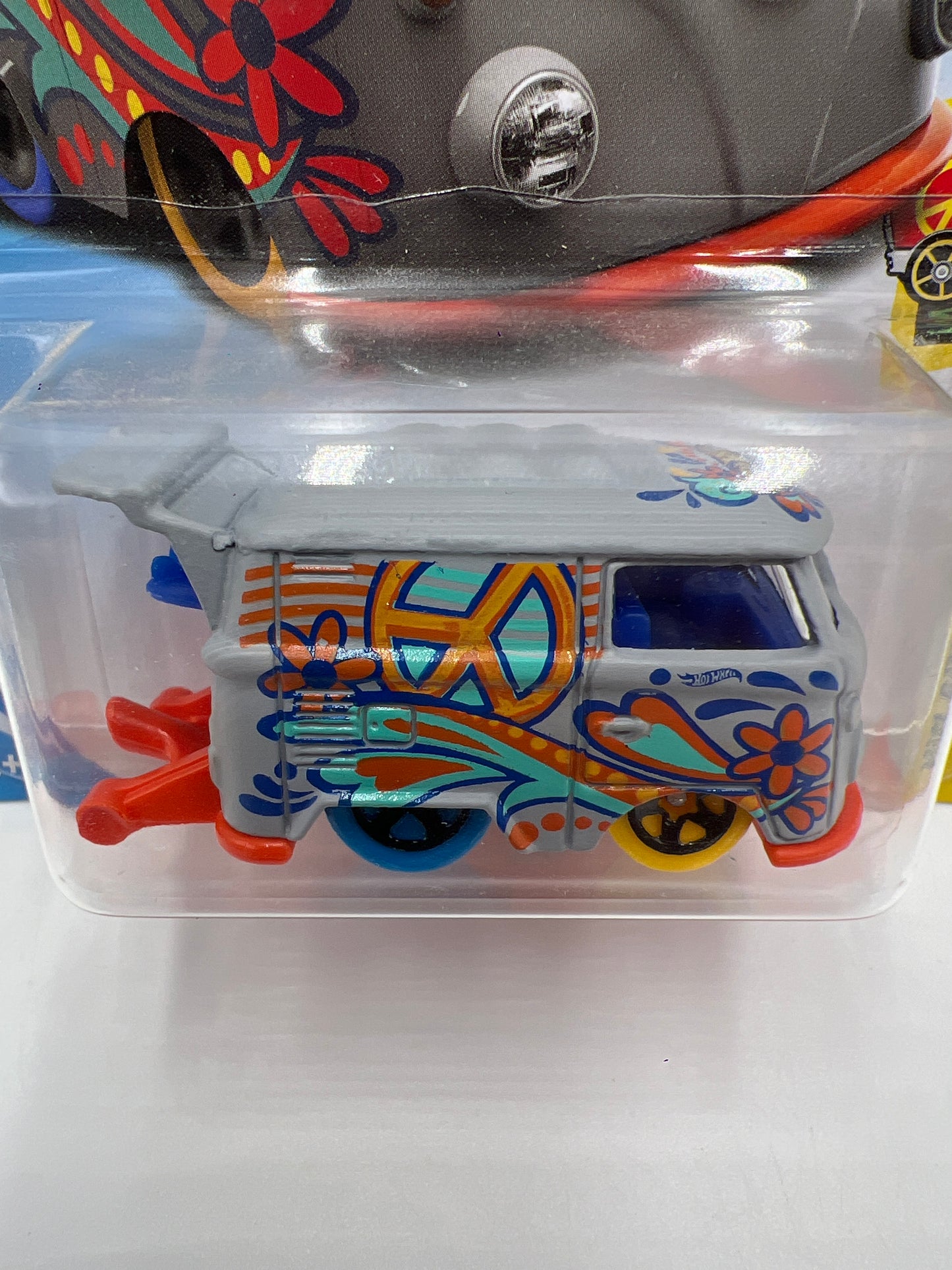 2018 Hot Wheels Art Cars #353 Kool Kombi Gray 97G