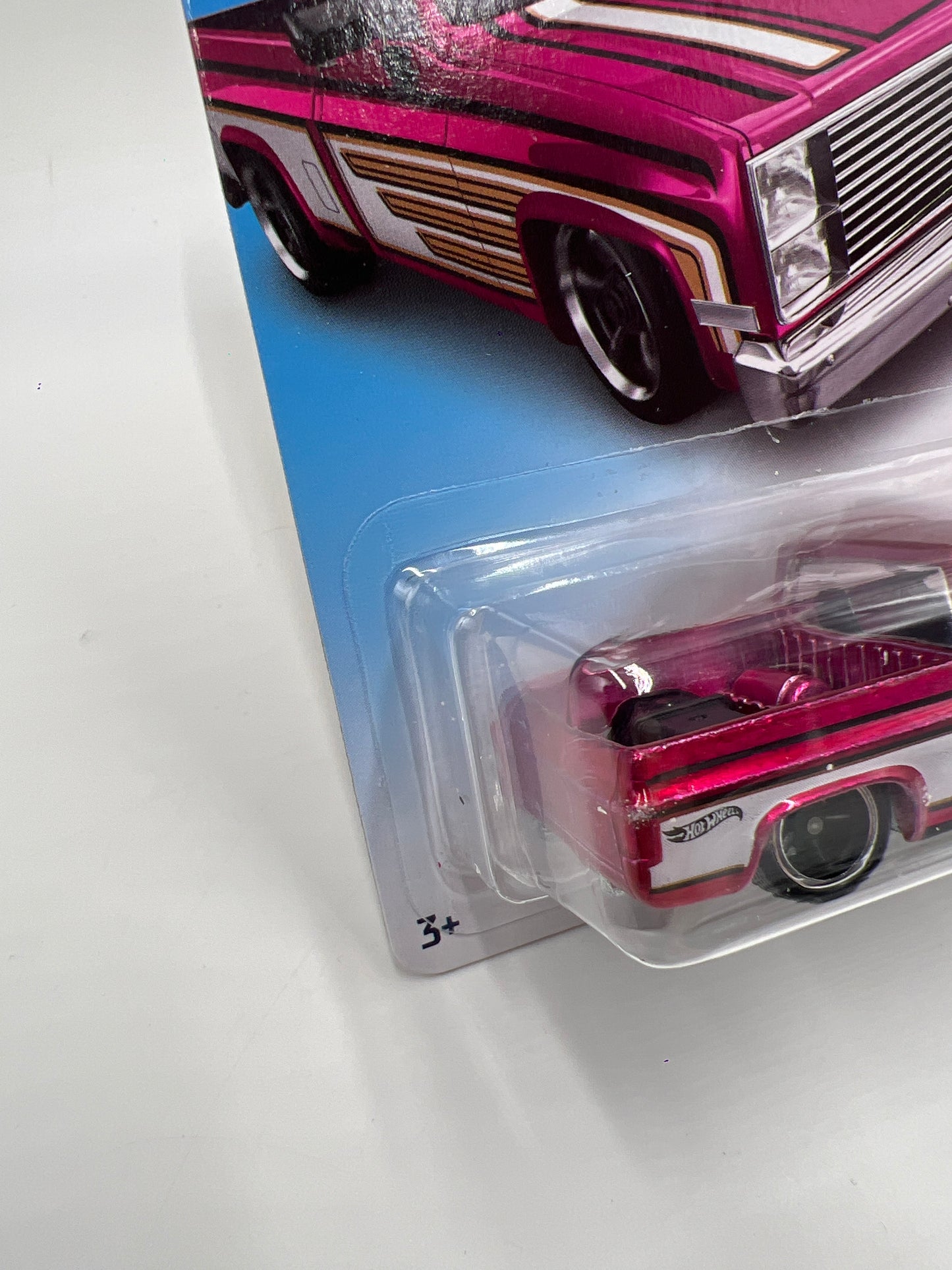 2021 Hot Wheels Legends Tour 83 Chevy Silverado Pink W/Protector