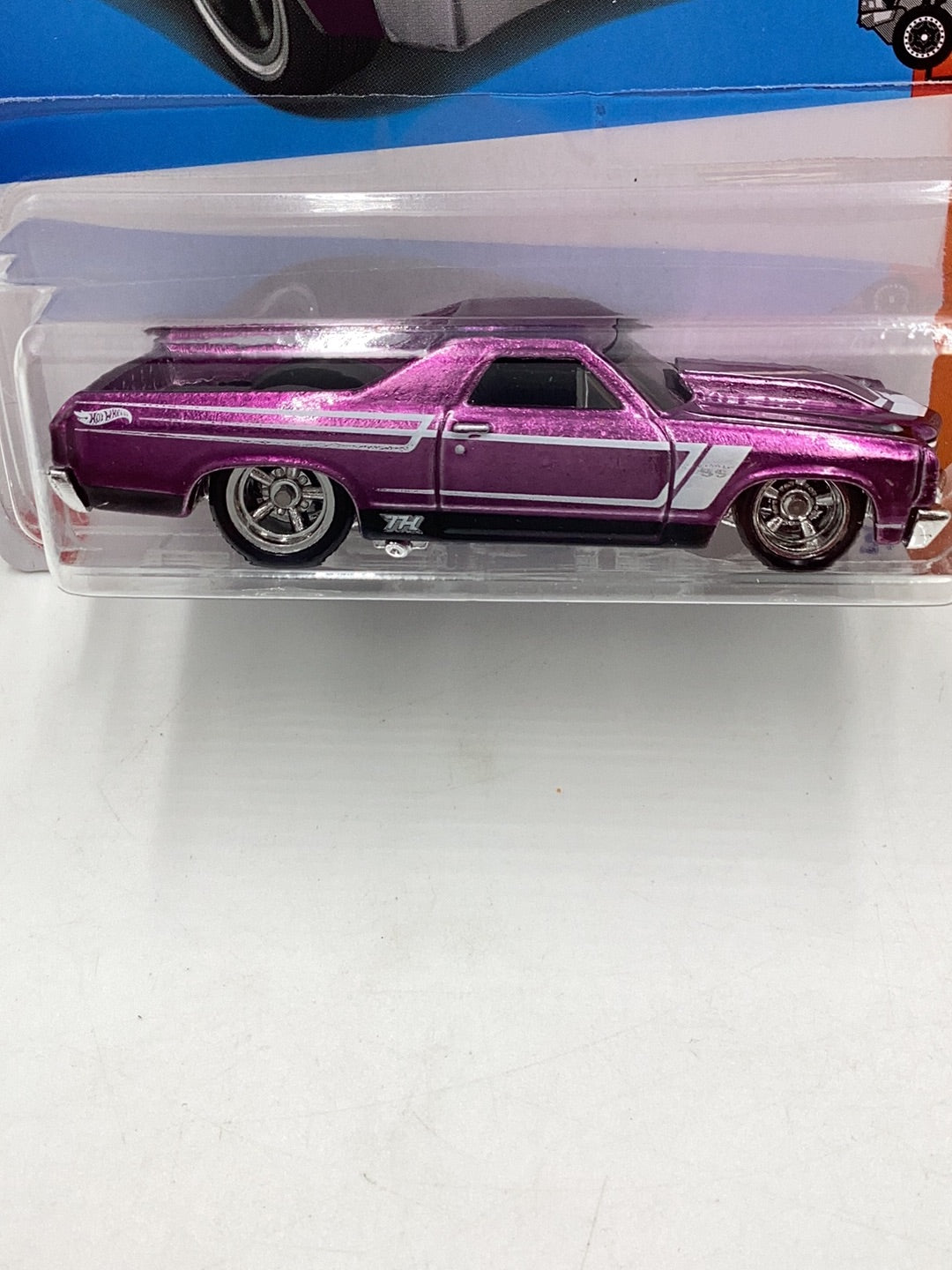 Hot Wheels 2024 Super Treasure Hunt #132 71 El Camino with protector