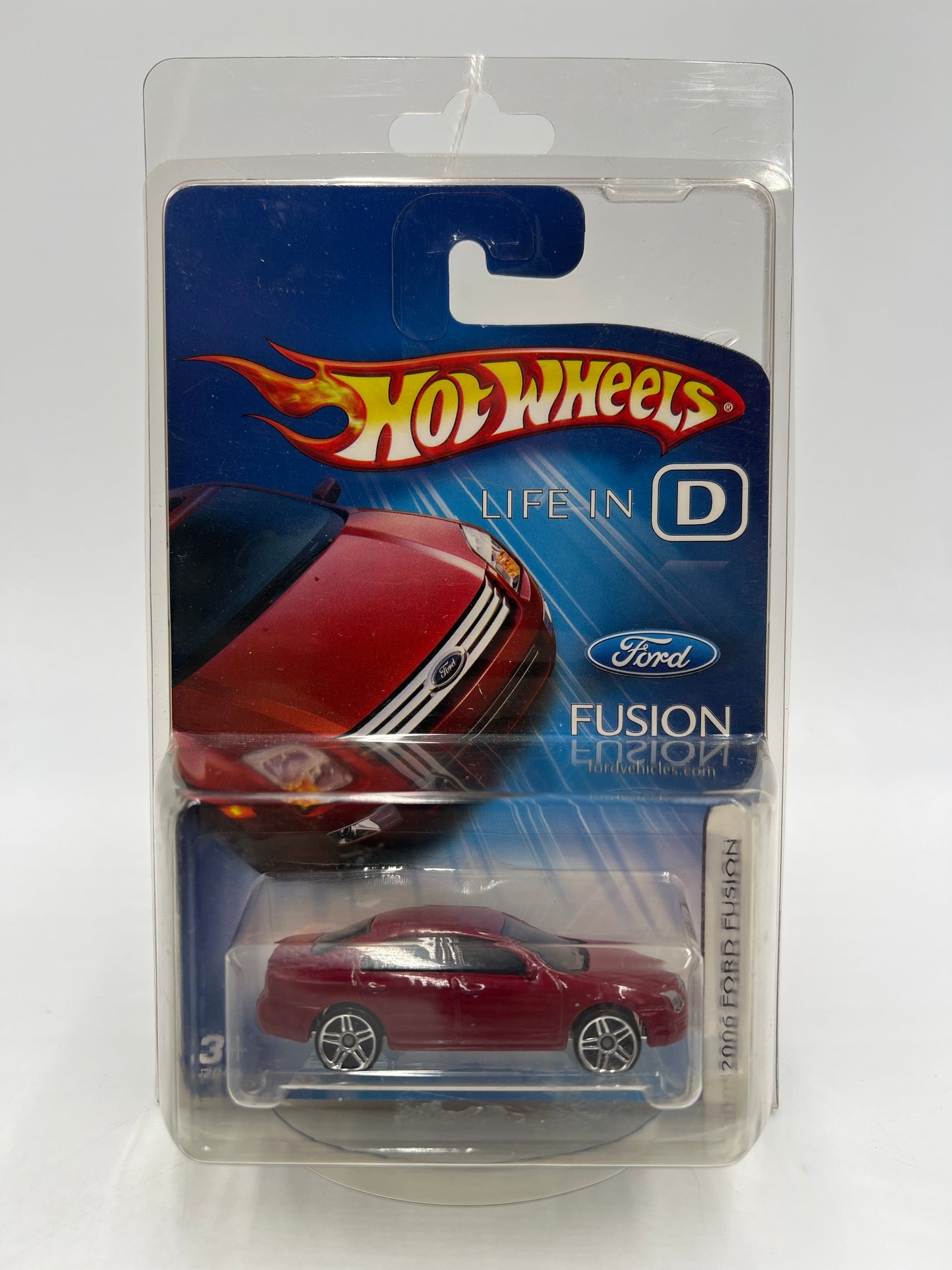 Hot Wheels Life In D Ford Dealer Promo 2006 Ford Fusion Red W/Protector