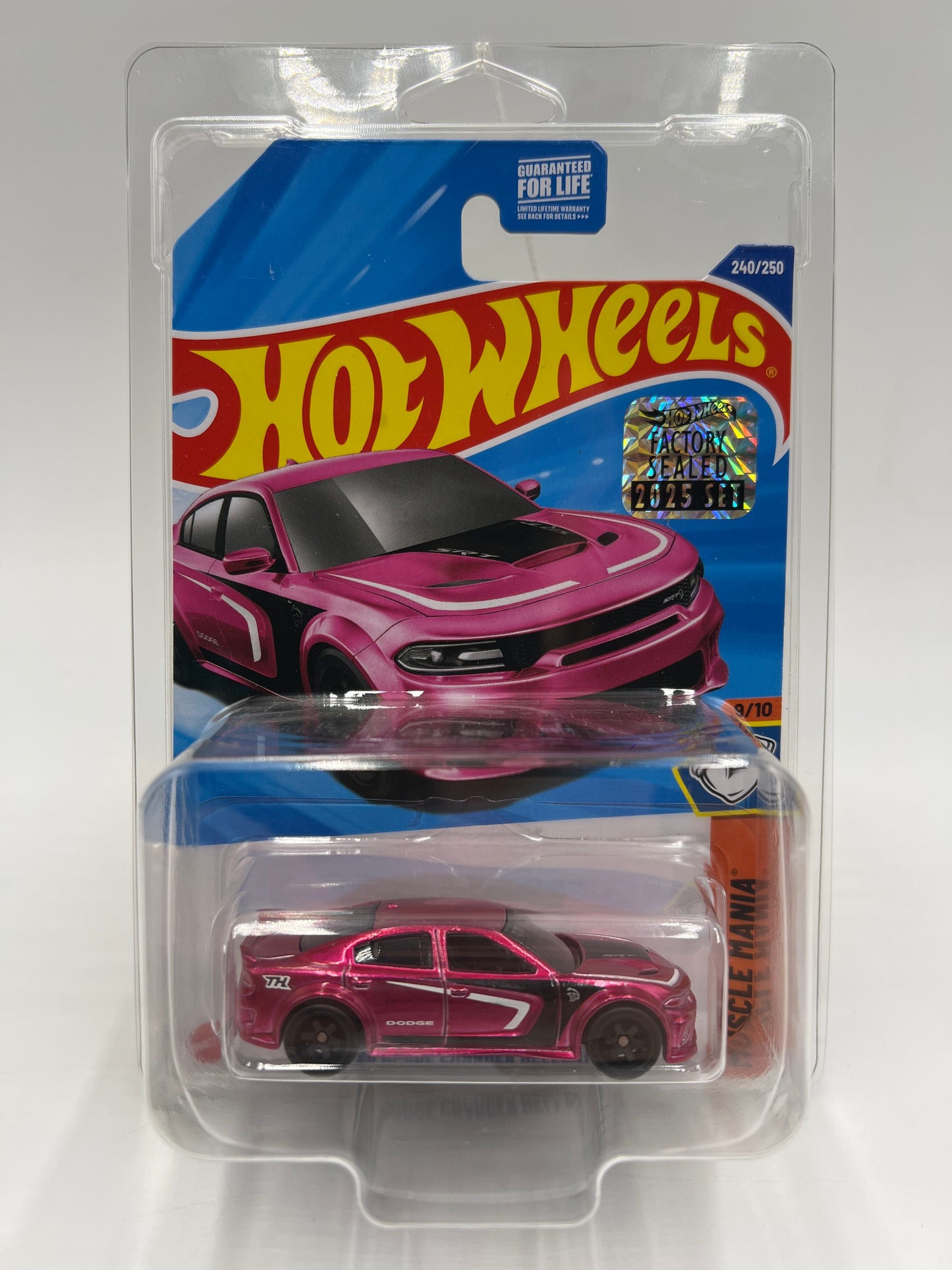 2025 Hot Wheels Factory Sealed Super Treasure Hunt #240 20 Dodge Charger Hellcat Pink W/Protector Cracked Blister