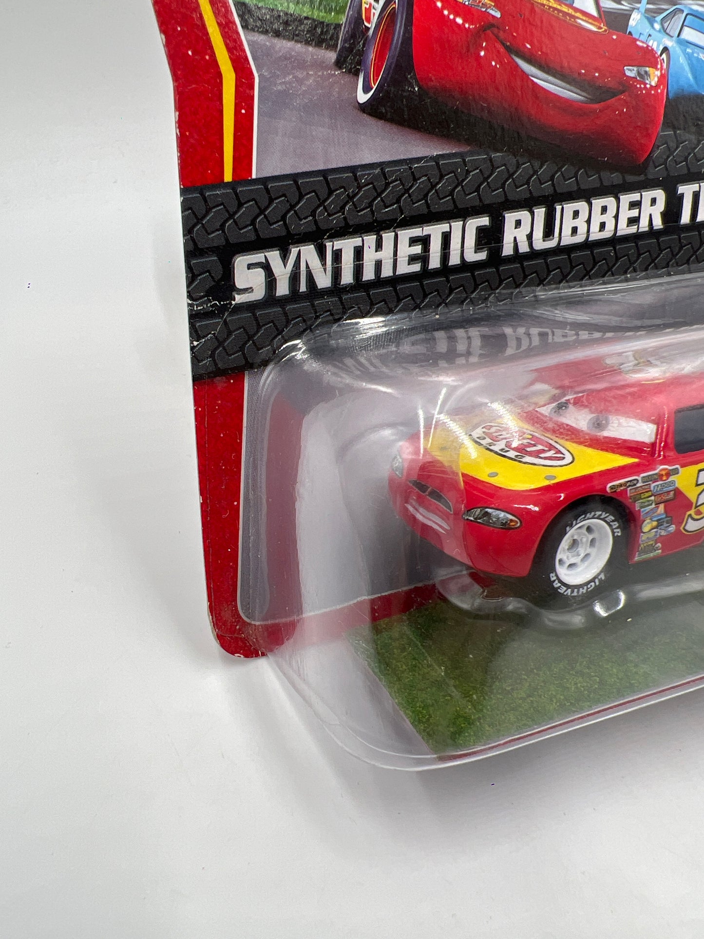 Disney Pixar The World Of Cars Rubber Tires Shifty Drug No 35 138F