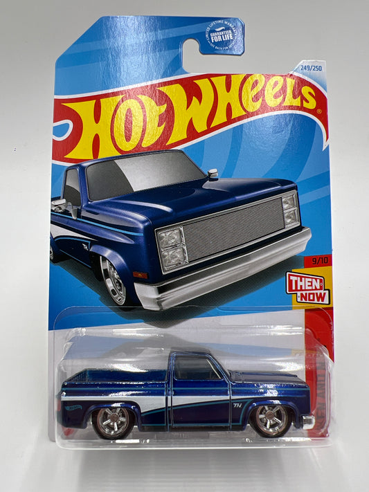 2024 Hot Wheels Super Treasure Hunt #249 83 Chevy Silverado Blue W/Protector