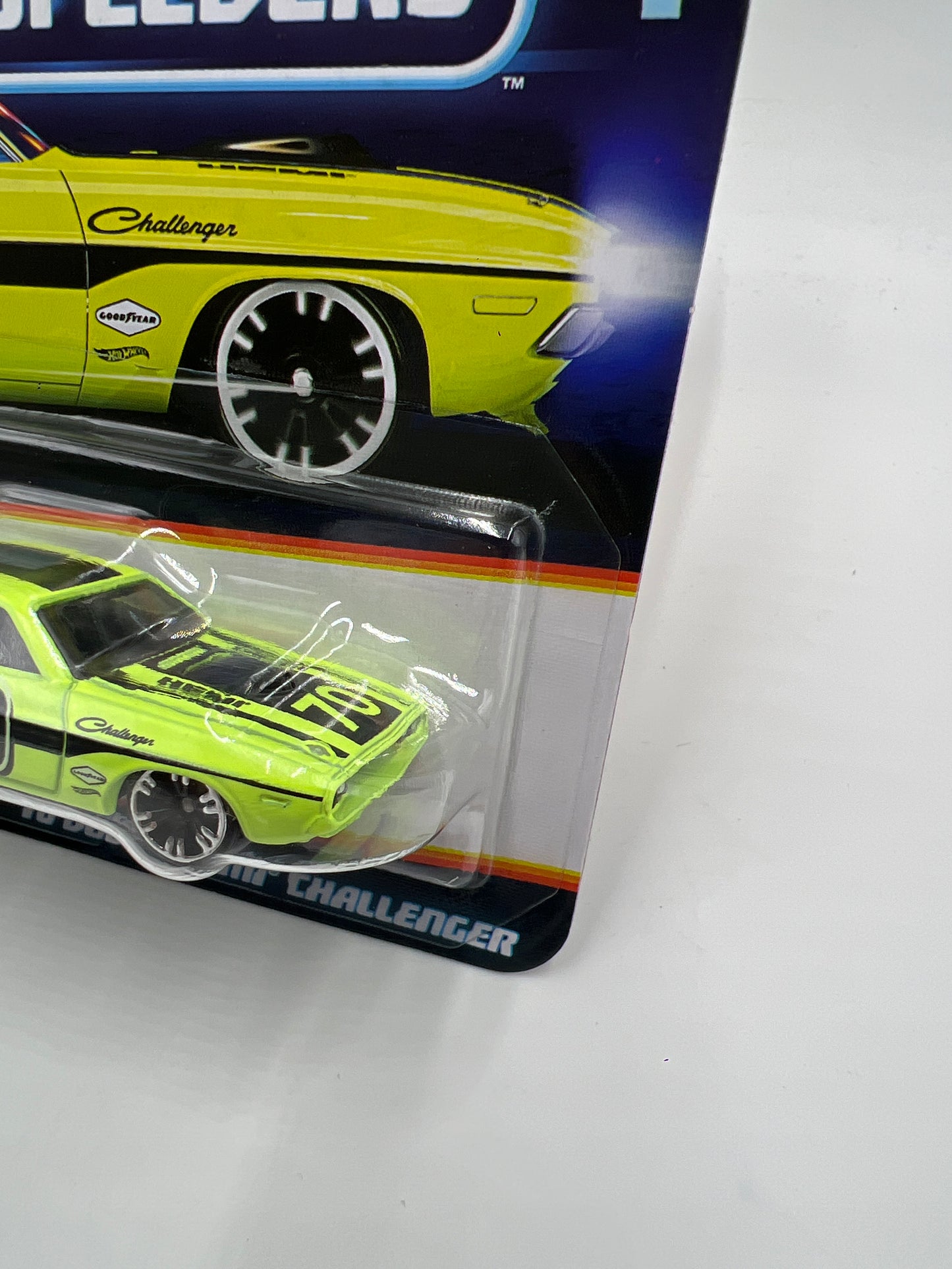 2026 Hot Wheels Neon Speeders #2 70 Dodge Hemi Challenger 160H