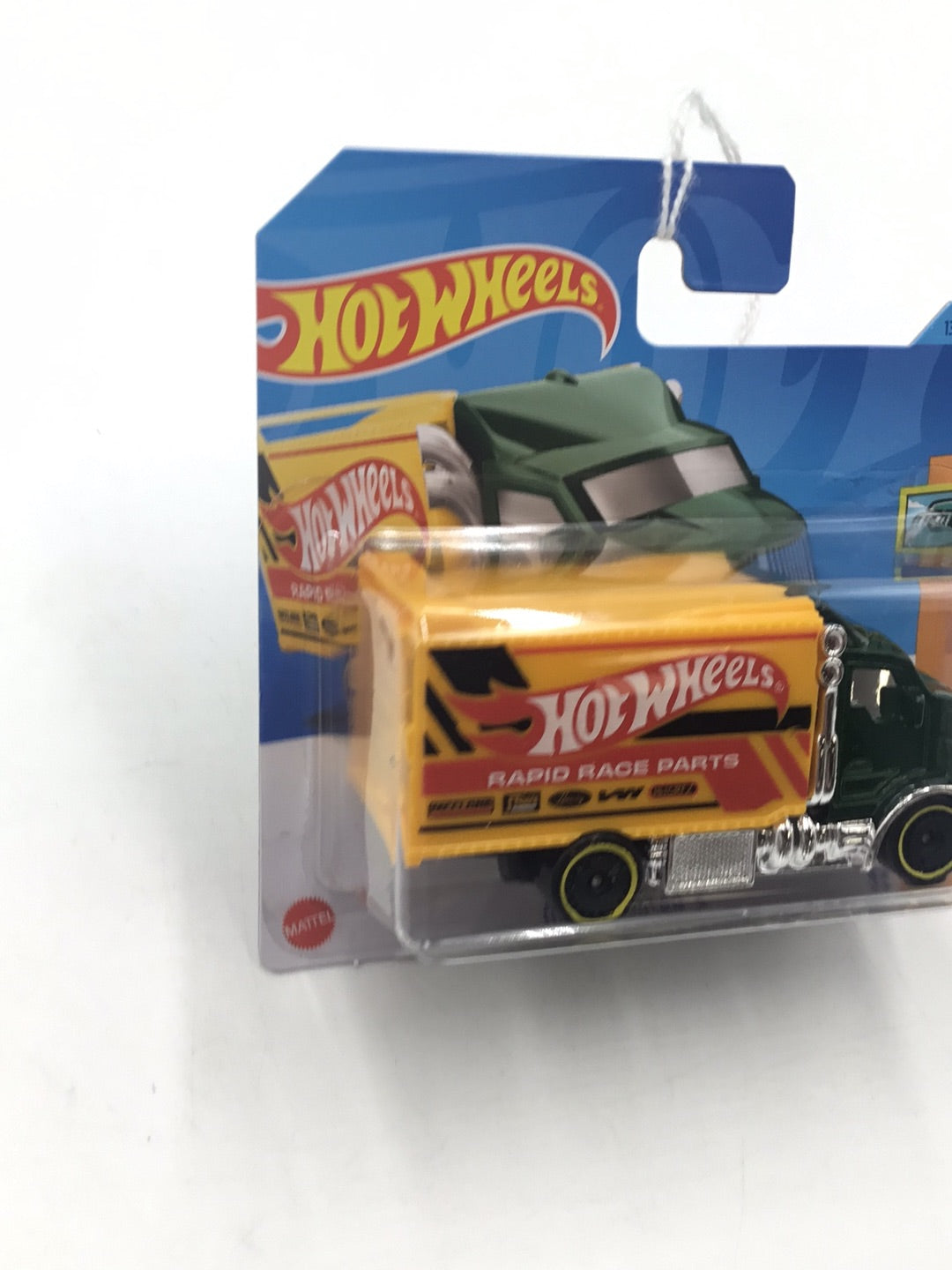 2023 hot wheels Short Card #130 Hiway hauler EE7