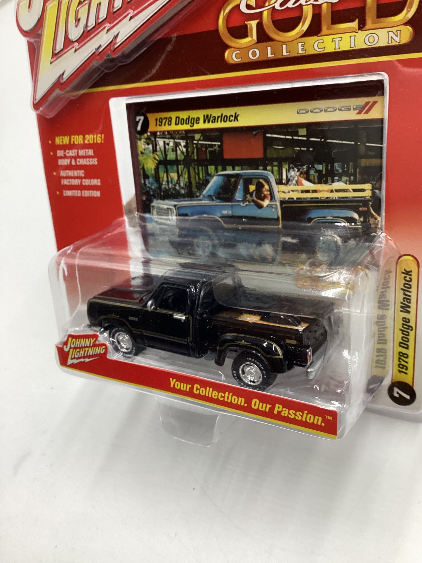 Johnny Lightning Classic Gold #7 1978 Dodge Warlock Black 220A