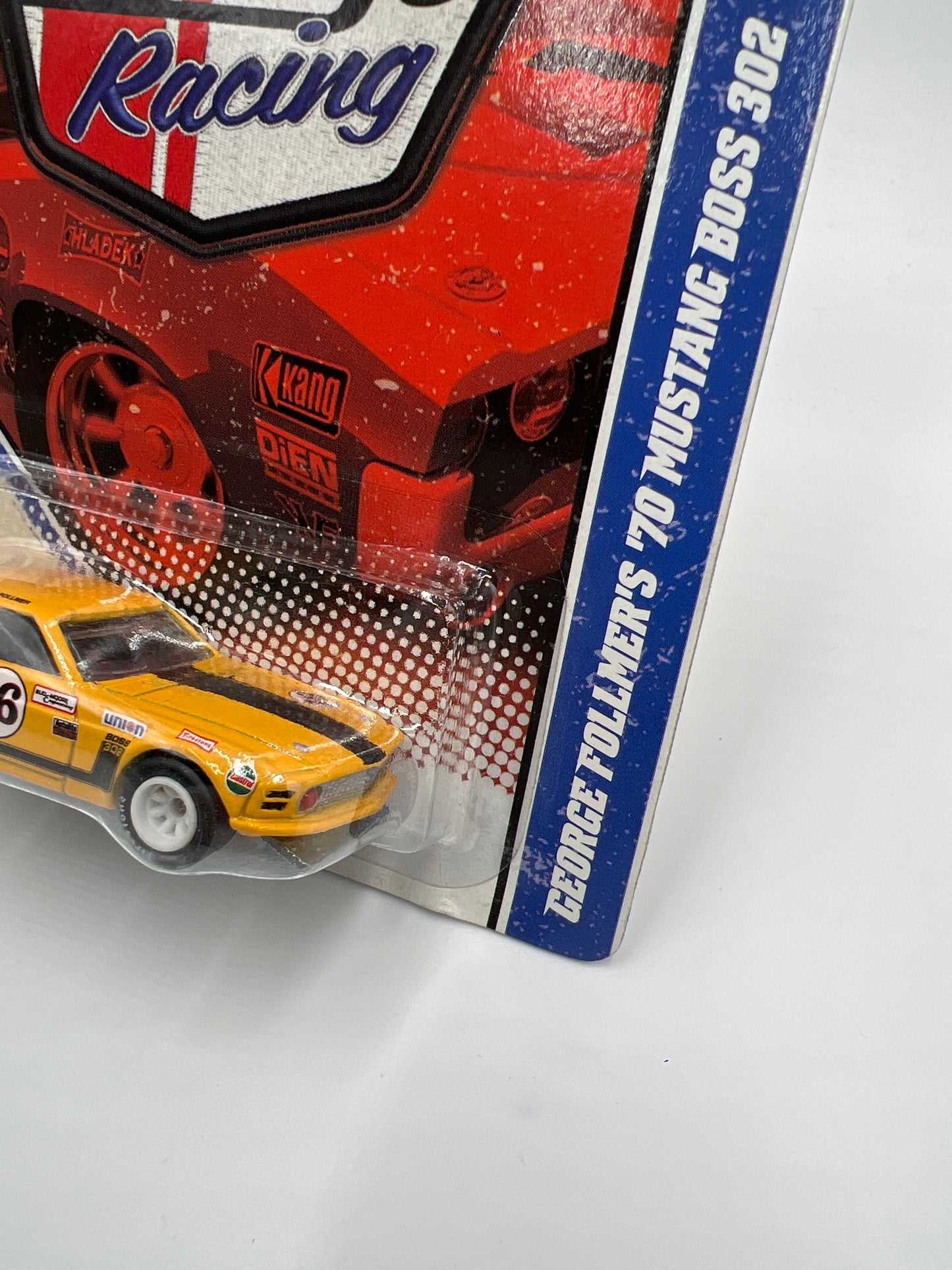 Hot Wheels Premium Vintage Racing #9 George Follmers 70 Mustang Boss 302 Yellow W/Protector